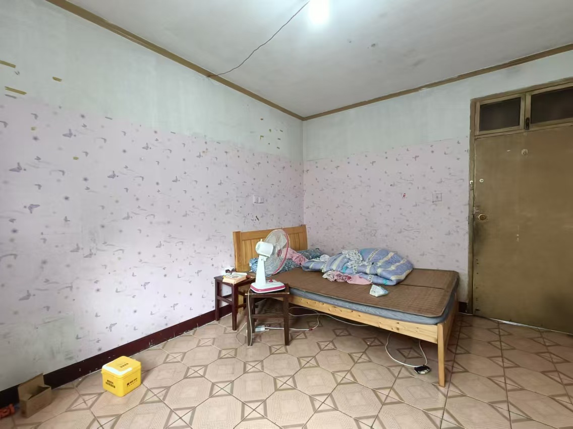 曙光社区 2室1厅1卫 60.4m²