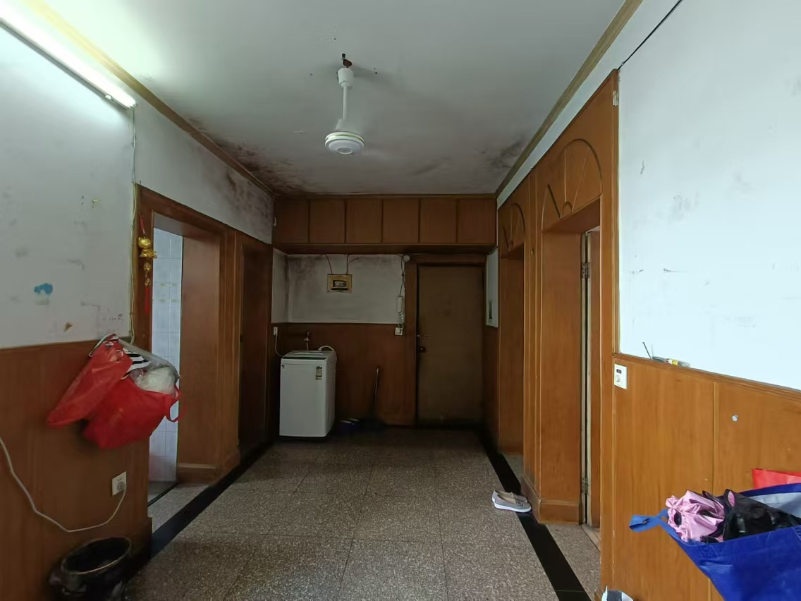 曙光社区 2室1厅1卫 60.4m²