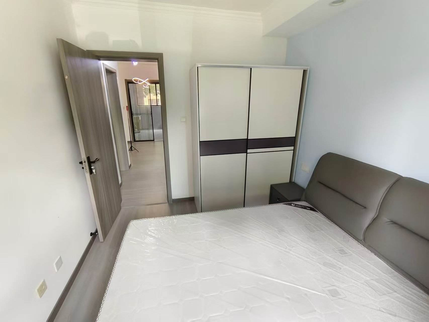 山芝庄新苑 2室1厅1卫 83.00m&sup2;