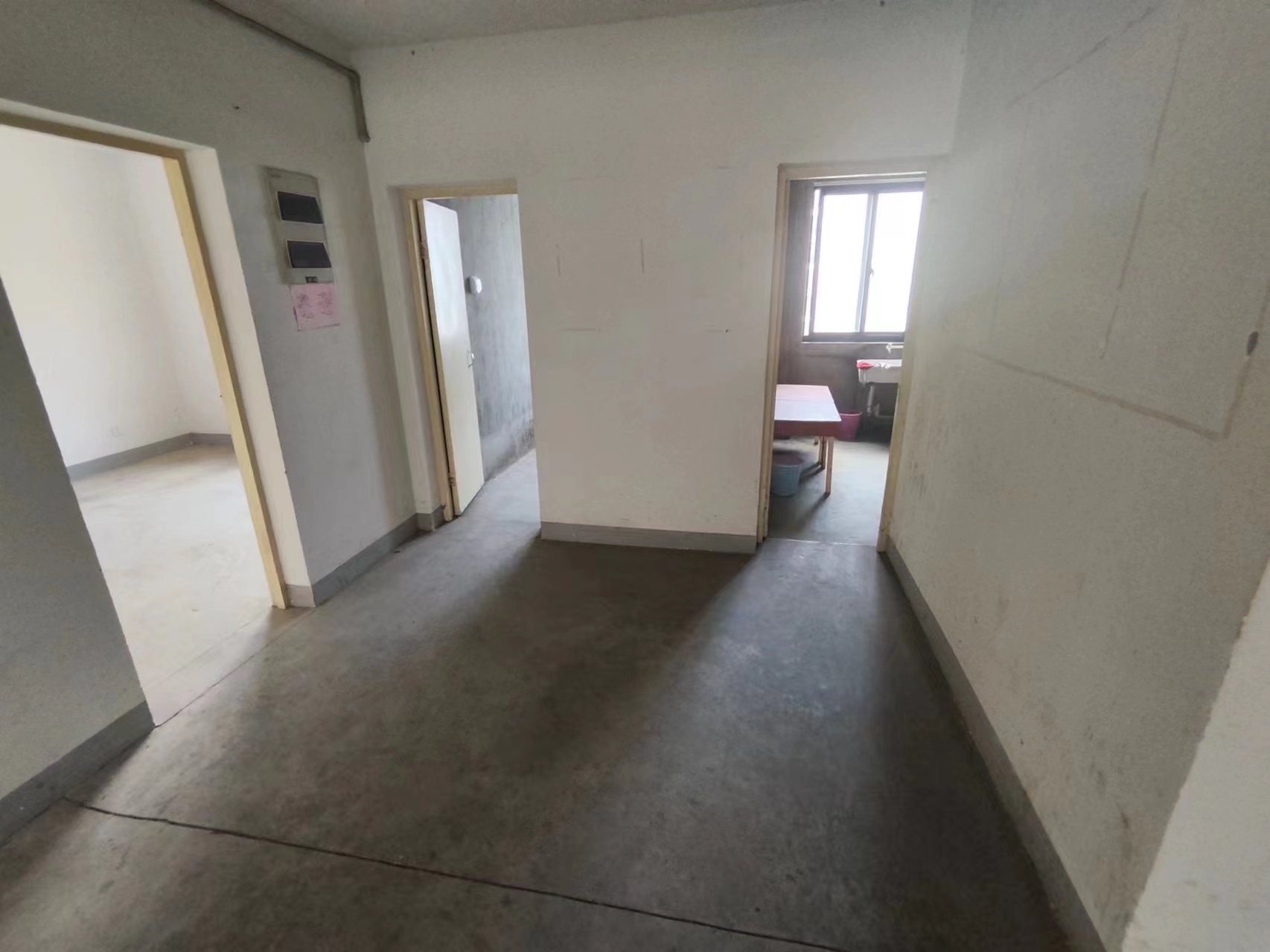世伦佳苑 3室2厅2卫 142m&sup2;