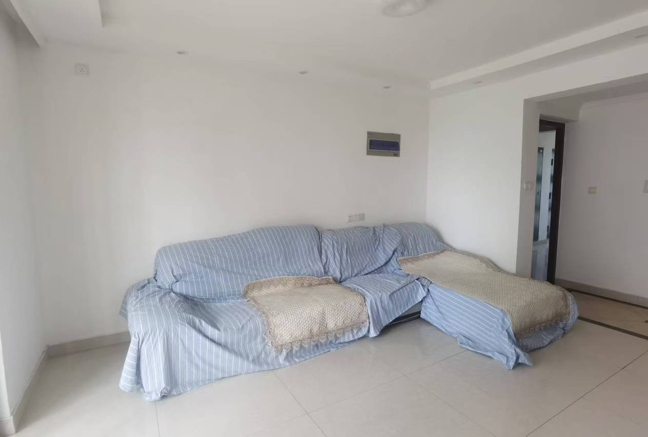 源兴花苑南区 3室2厅2卫 145m&sup2;