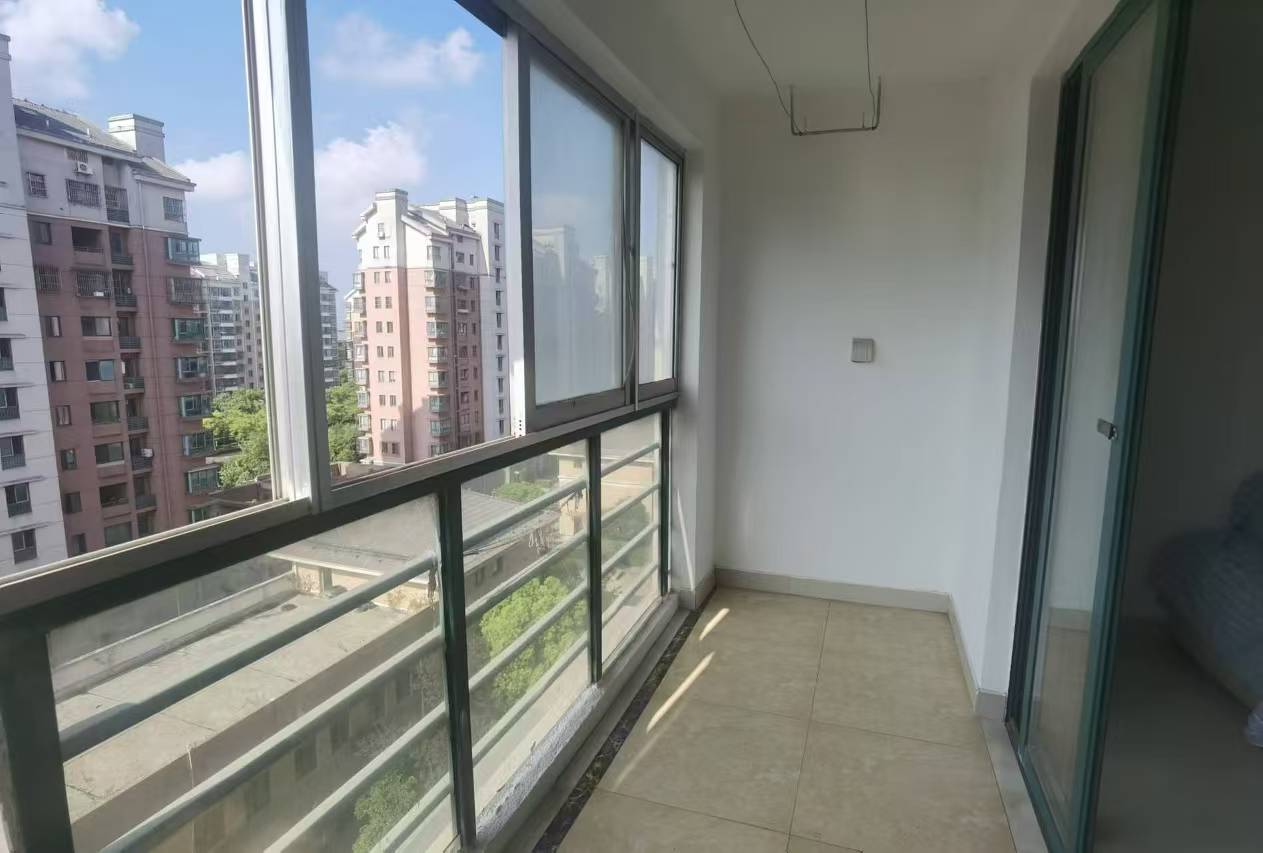 源兴花苑南区 3室2厅2卫 145m&sup2;