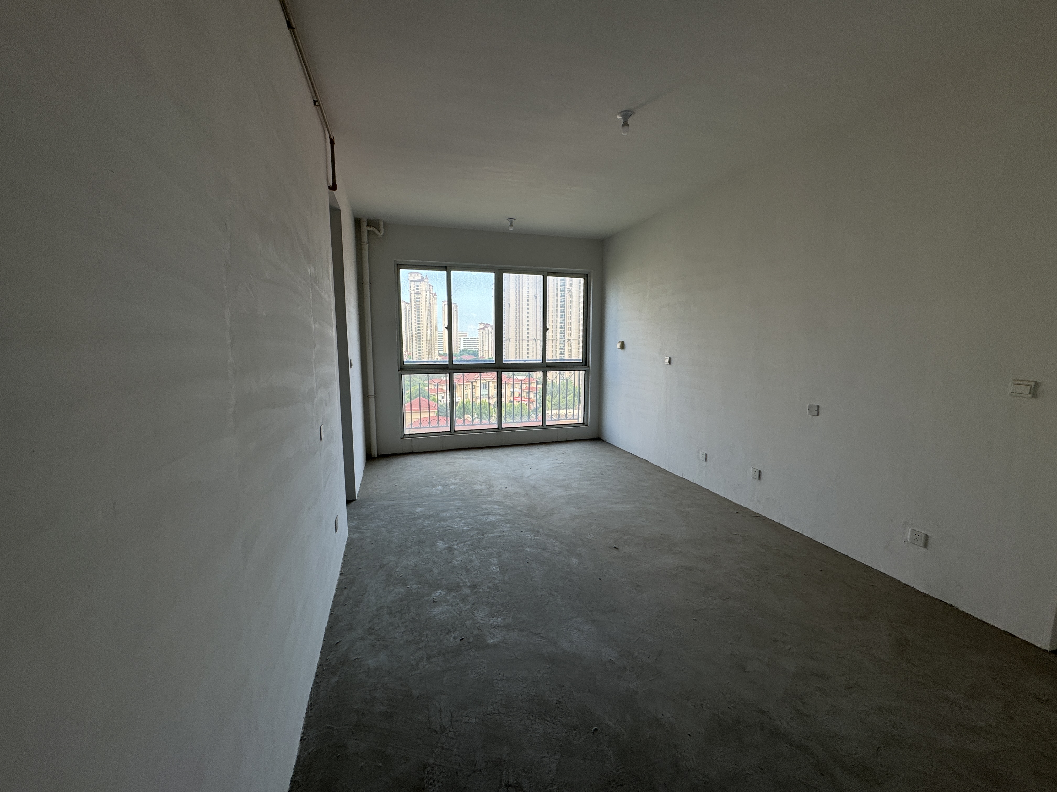 中南世纪花城三期 4室厅卫 330m&sup2;