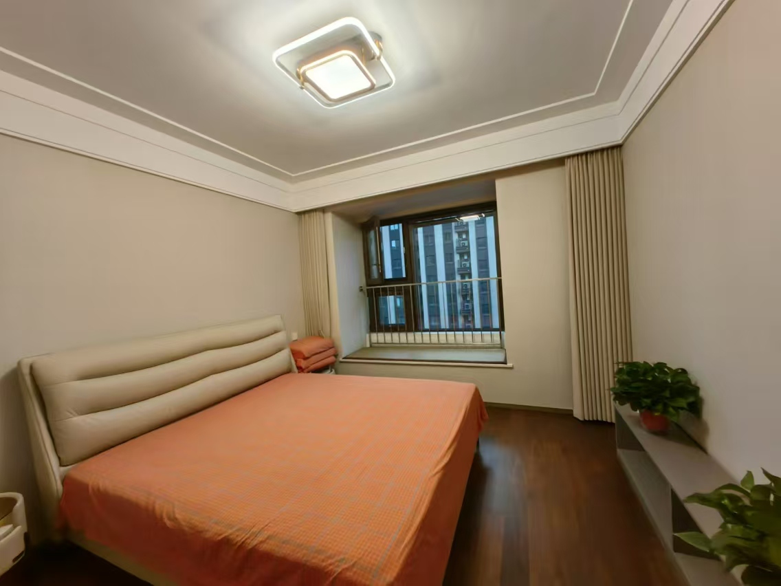 圆融玺悦 4室2厅2卫 130m&sup2;