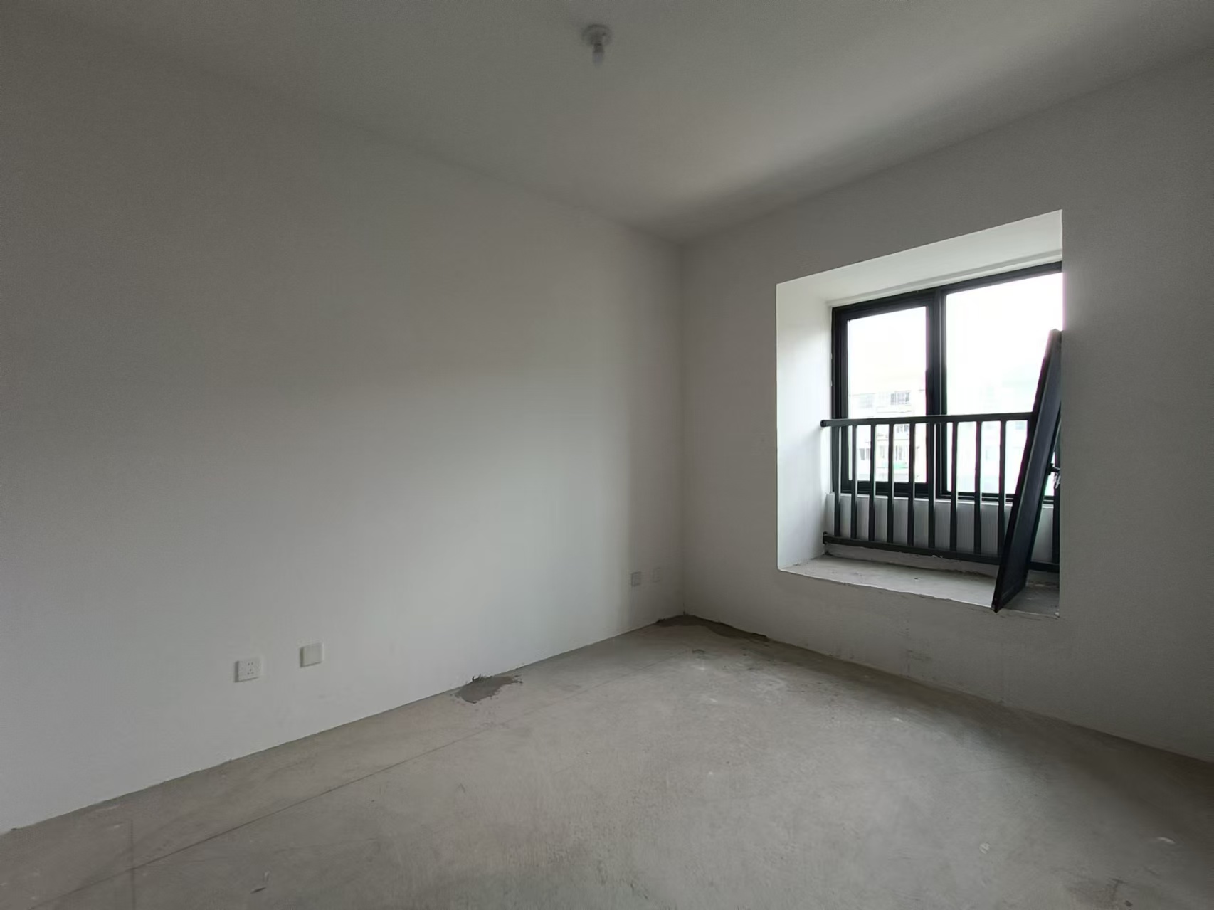 越江新村 3室2厅1卫 123m&sup2;
