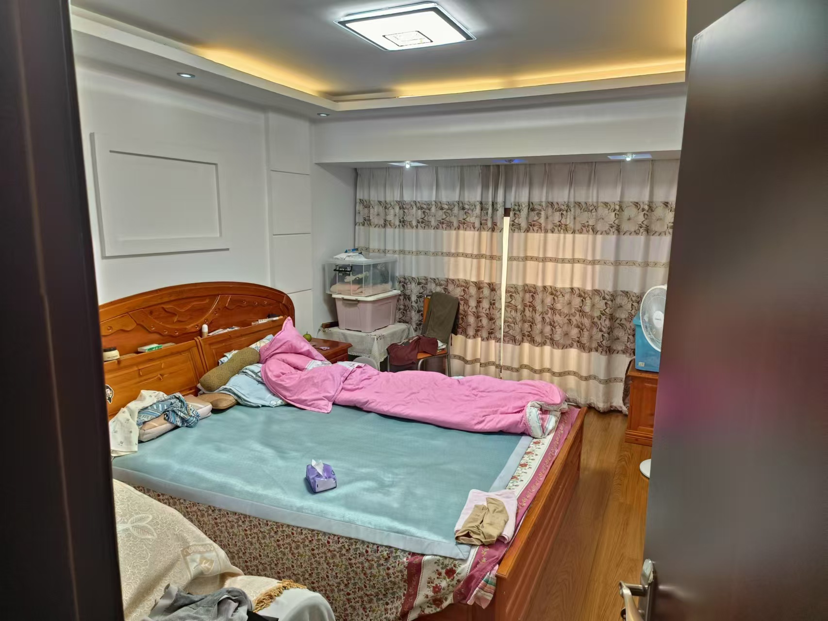 怡园新邸 3室2厅2卫 164m&sup2;