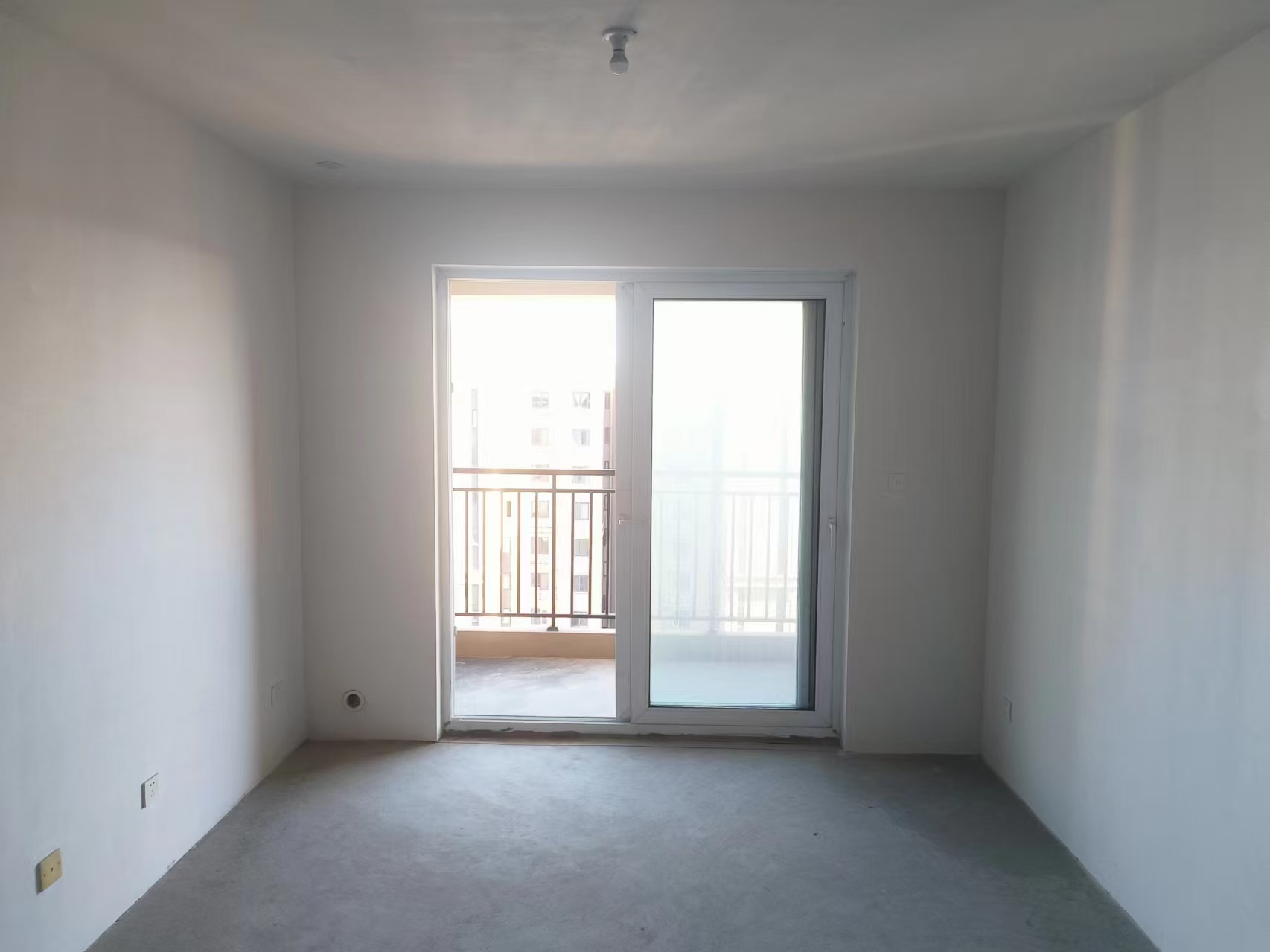 中海碧林湾 3室2厅1卫 97m²