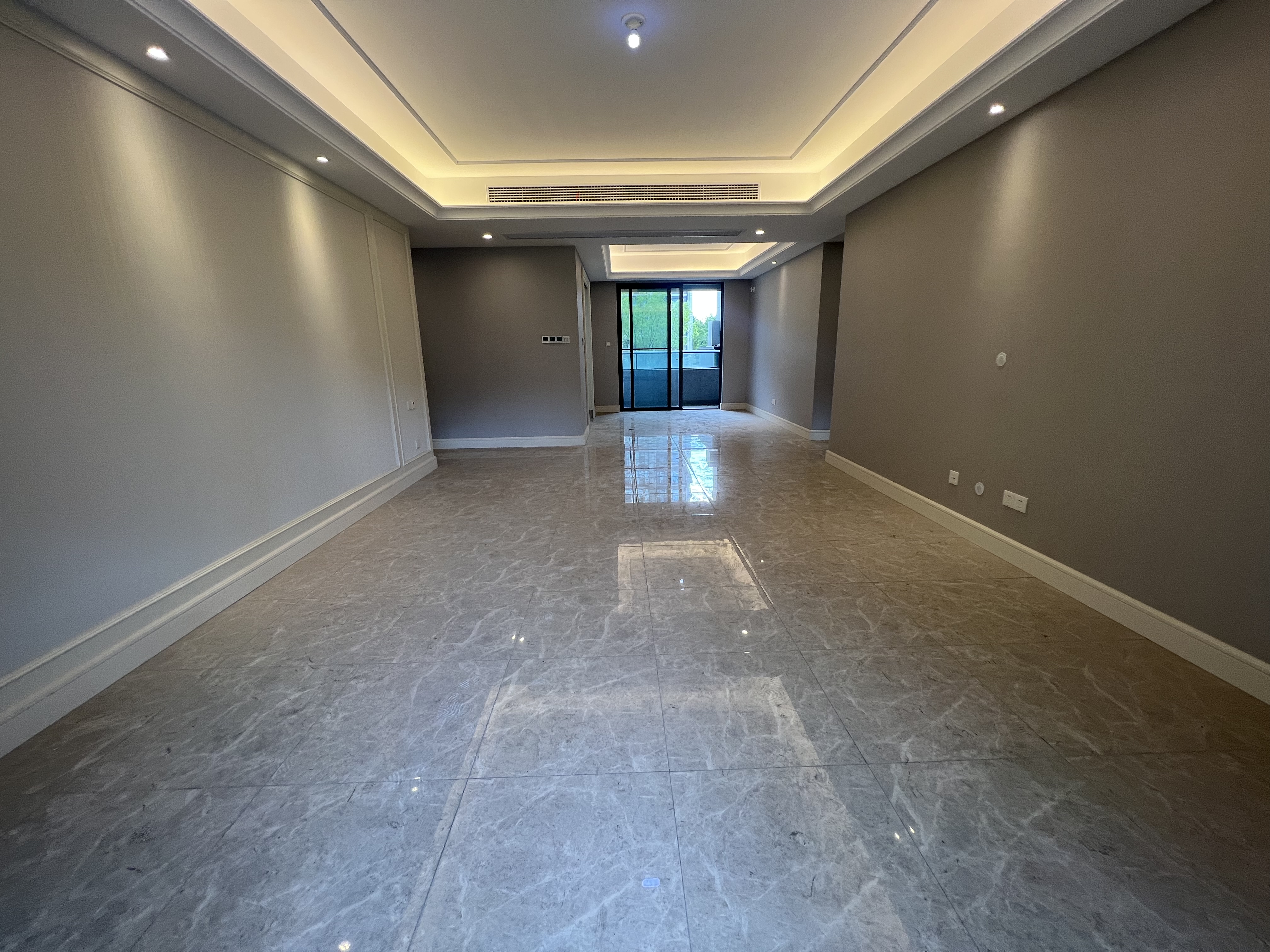 绿城桂语江南 4室2厅3卫 180m²