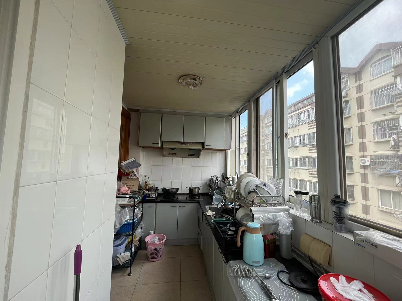 外滩小区 3室2厅1卫 96.07m&sup2;