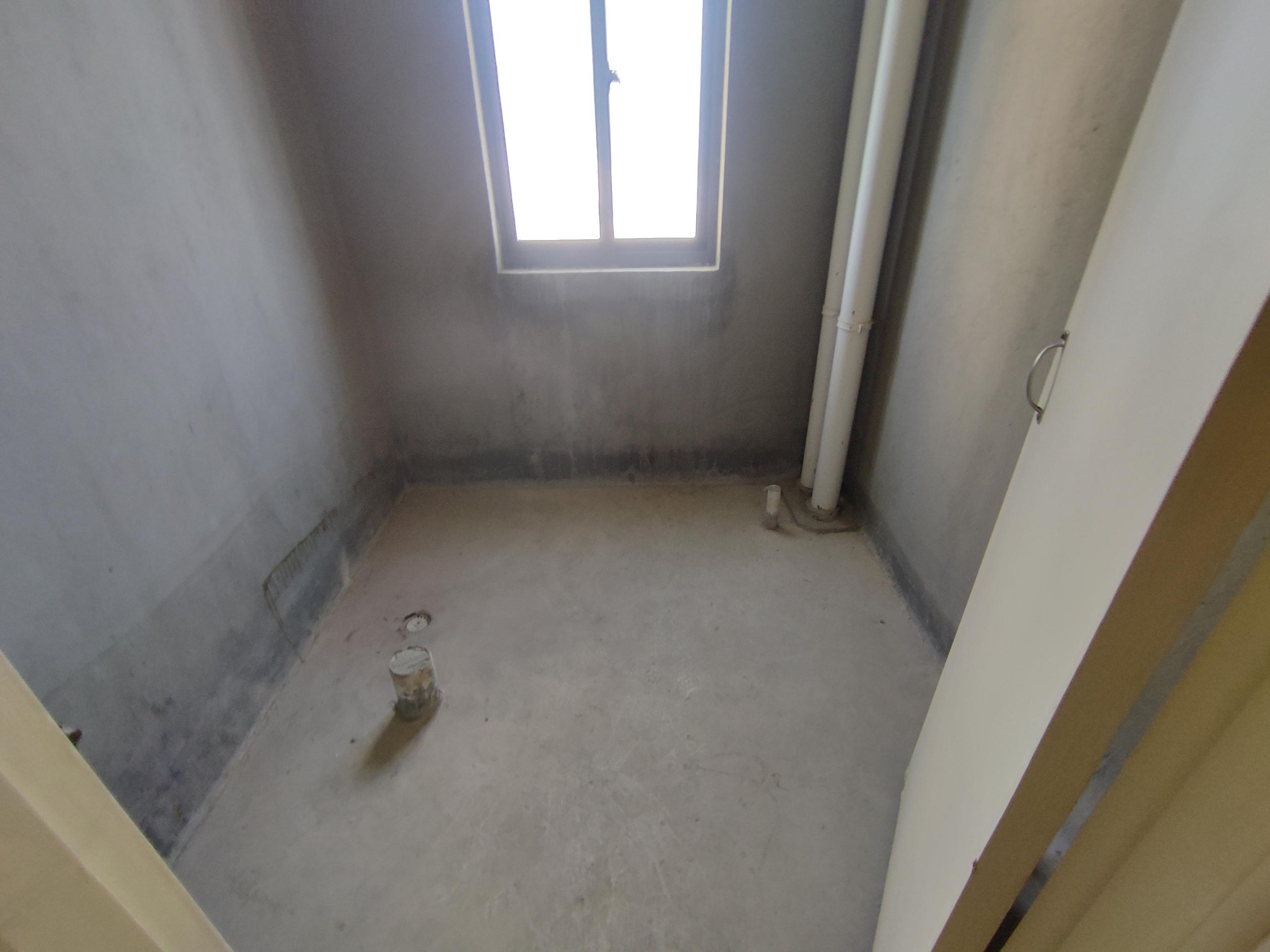江景国际家园 3室2厅2卫 126.54m&sup2;
