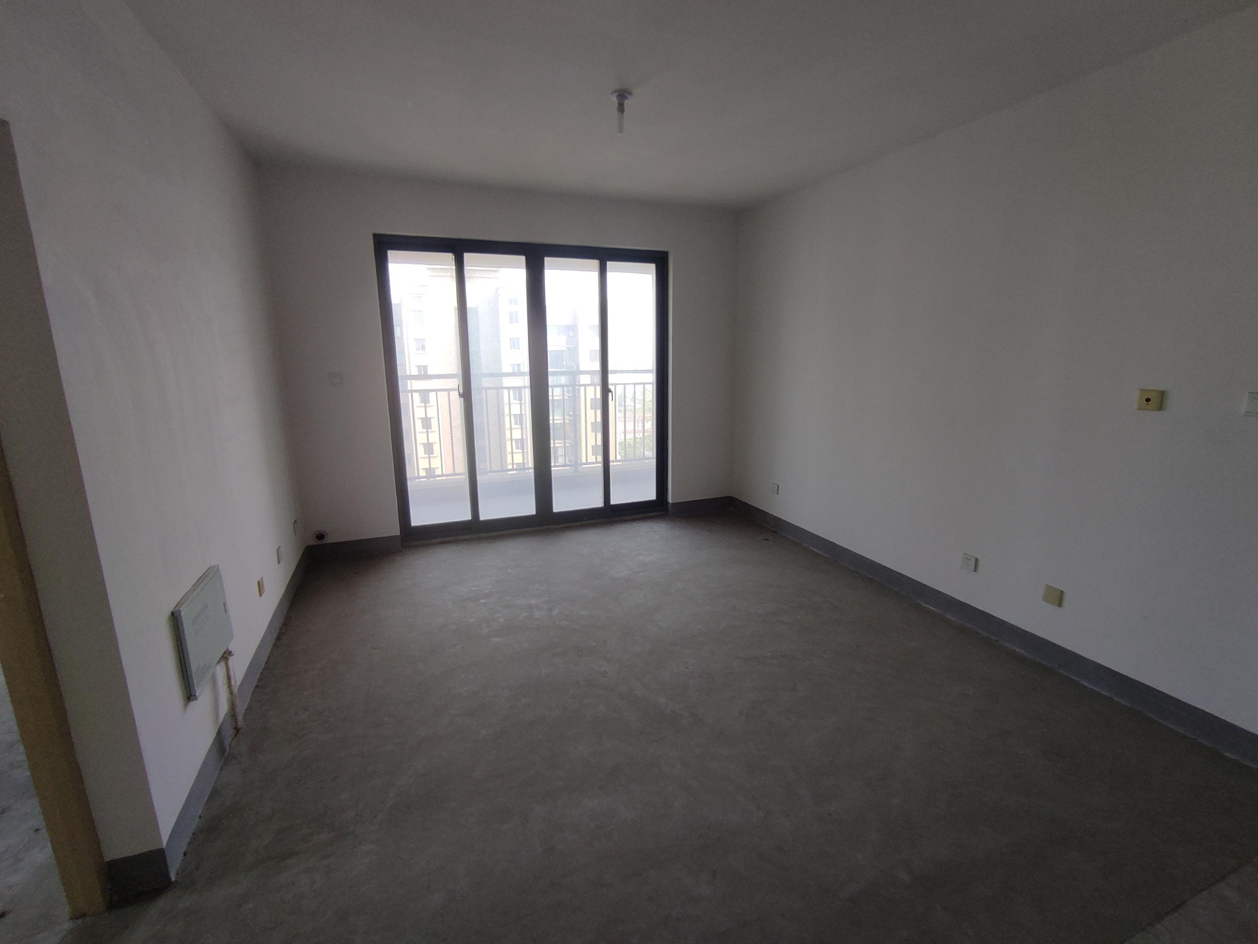 江景国际家园 3室2厅2卫 126.54m&sup2;