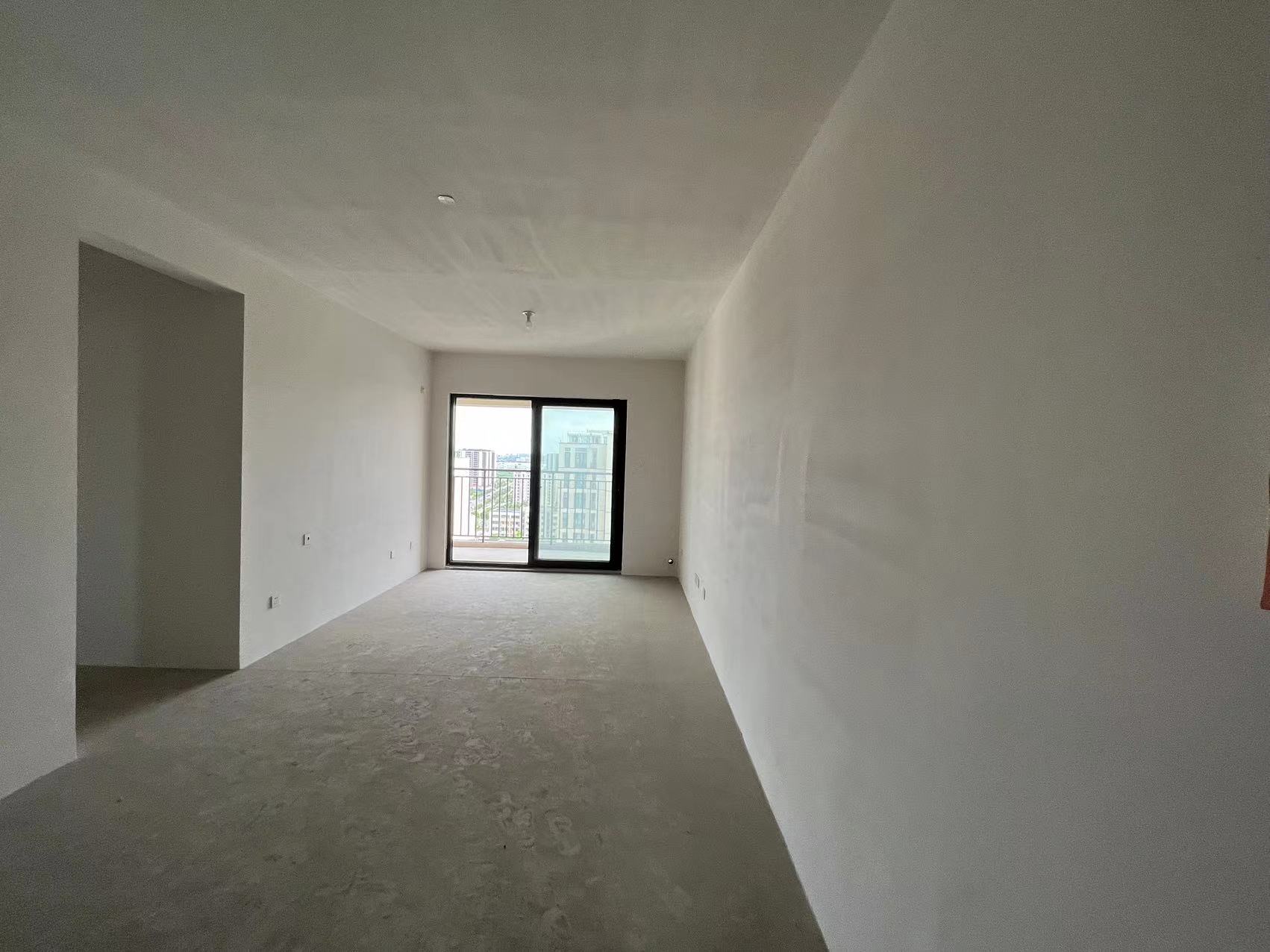 华悦铭苑 3室2厅1卫 102m²