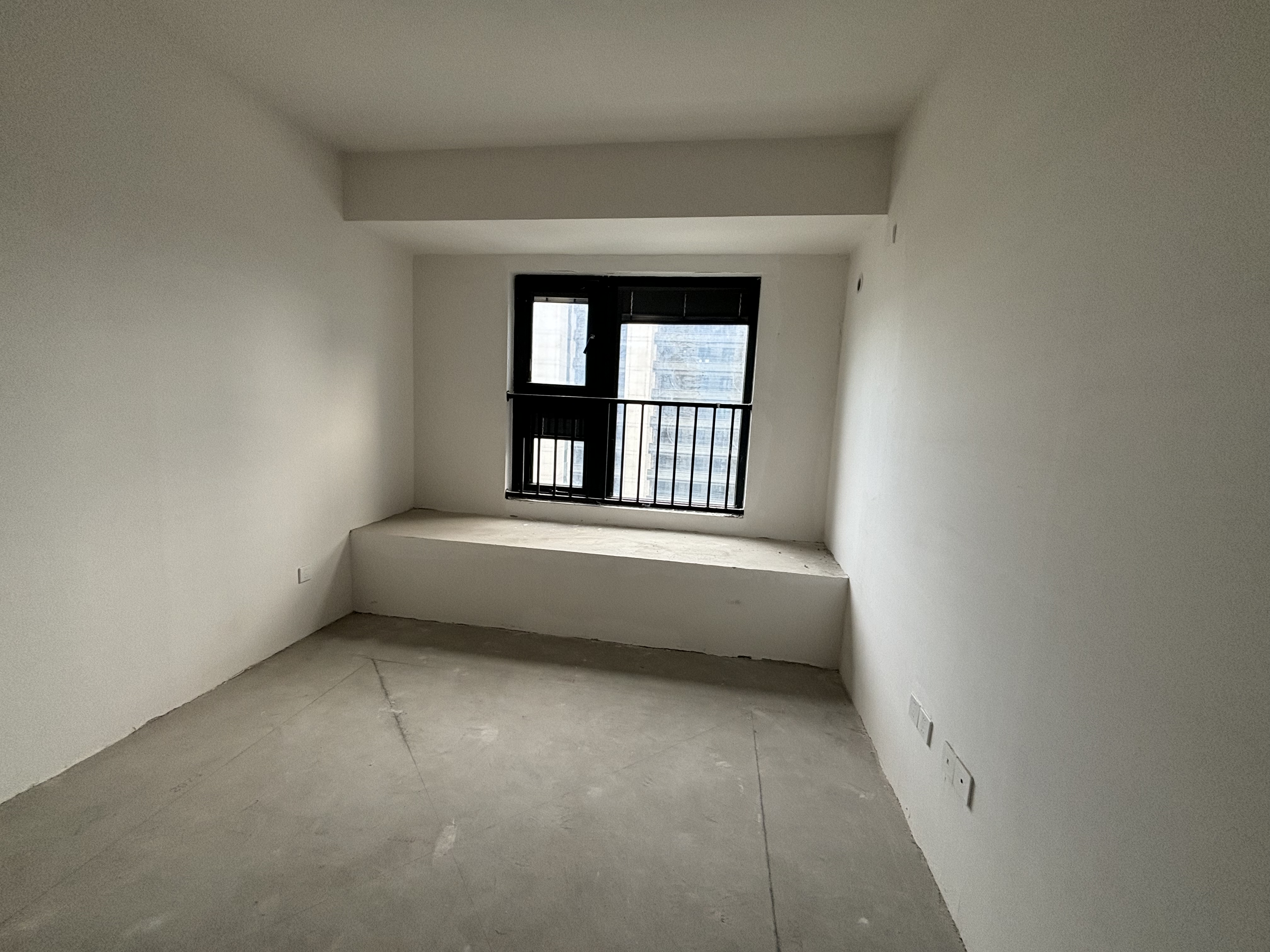 东时区 3室2厅1卫 93.00m&sup2;