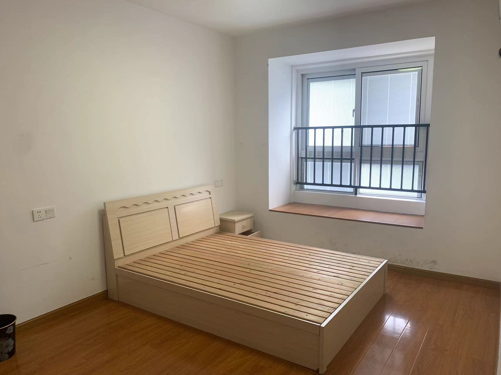 新城香溢紫郡 3室2厅2卫 117m&sup2;
