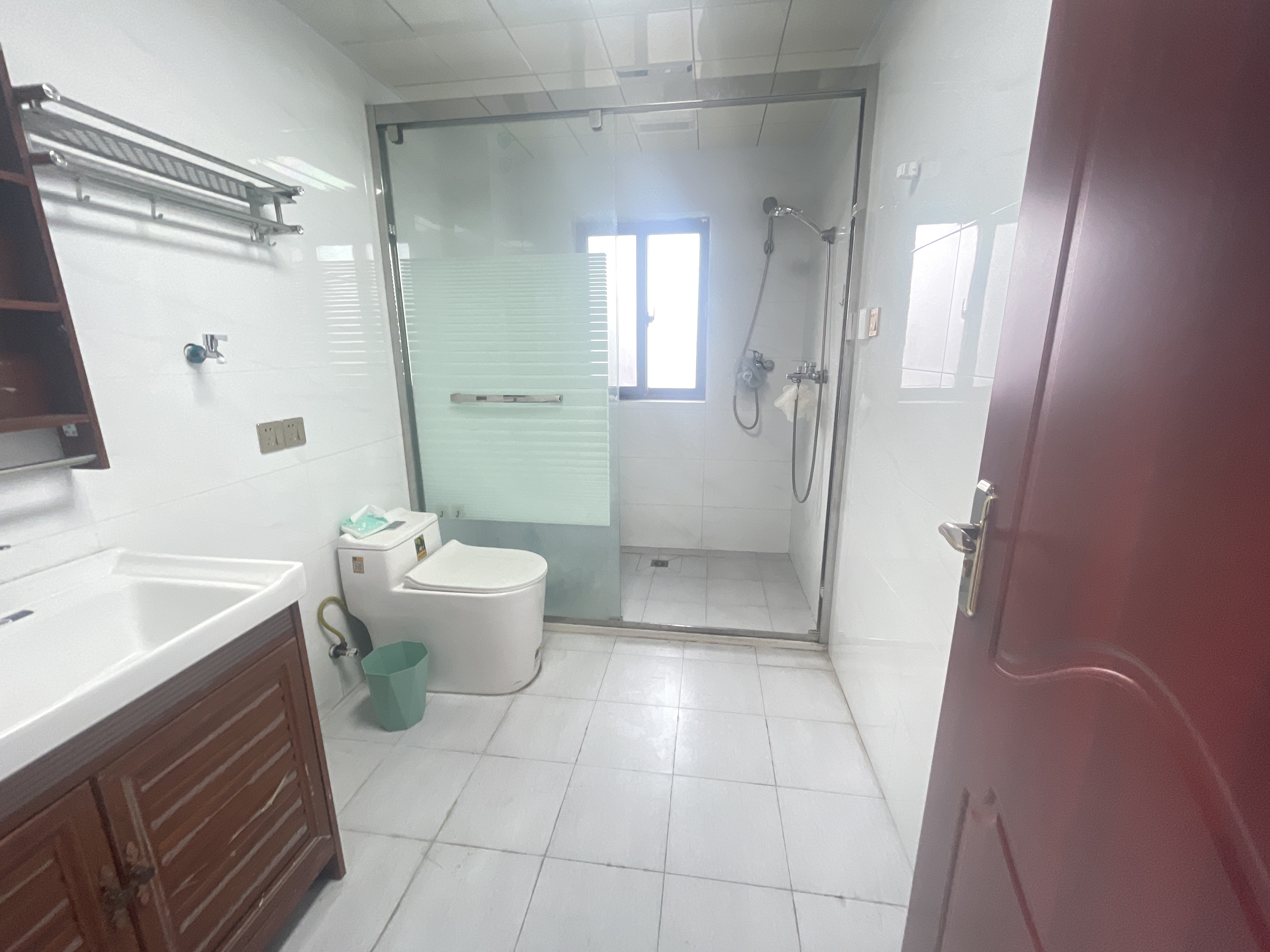 观河华府 3室2厅1卫 111m&sup2;