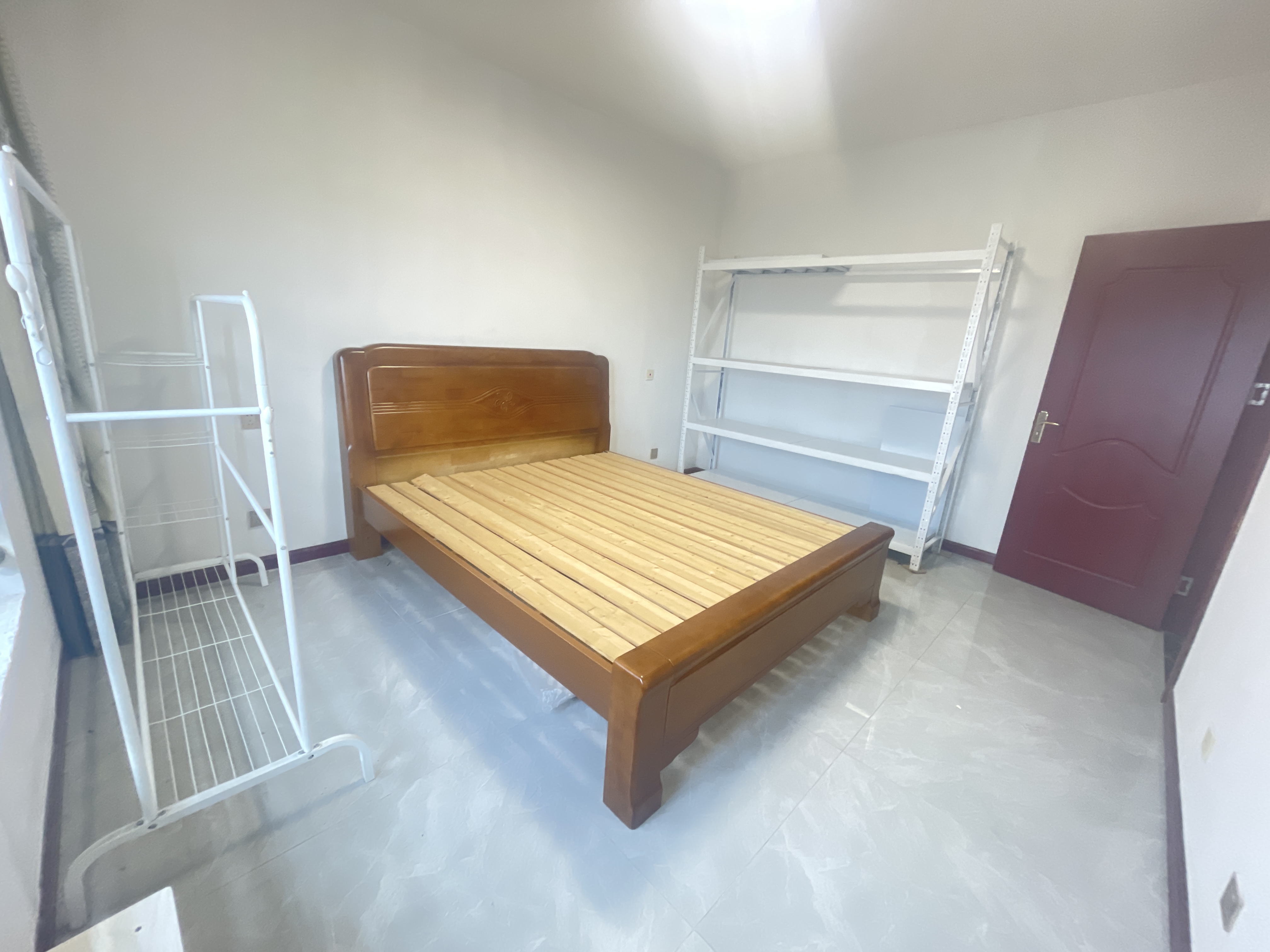 观河华府 3室2厅1卫 111m&sup2;