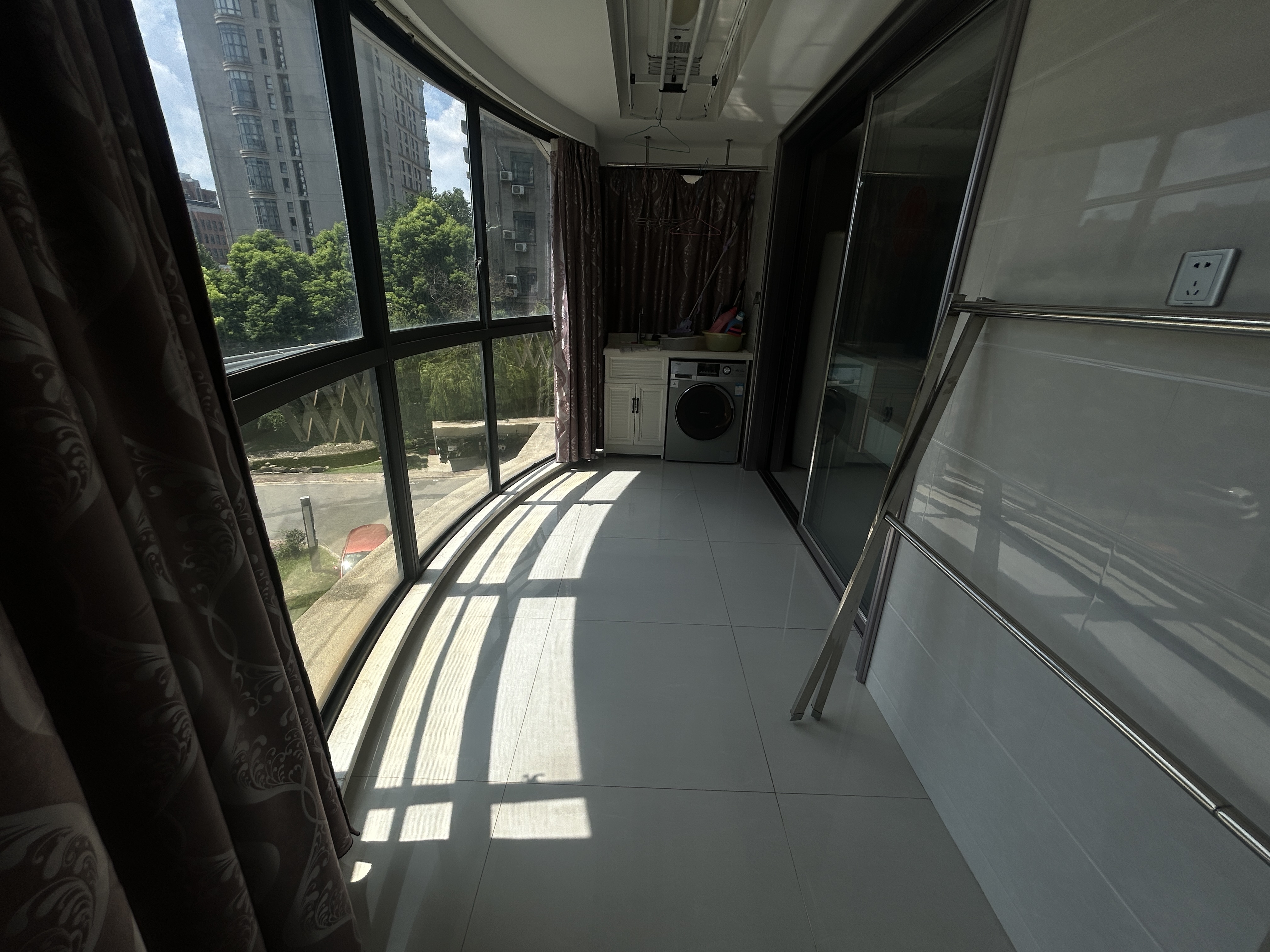 恒生汇金苑 4室2厅2卫 143.58m&sup2;