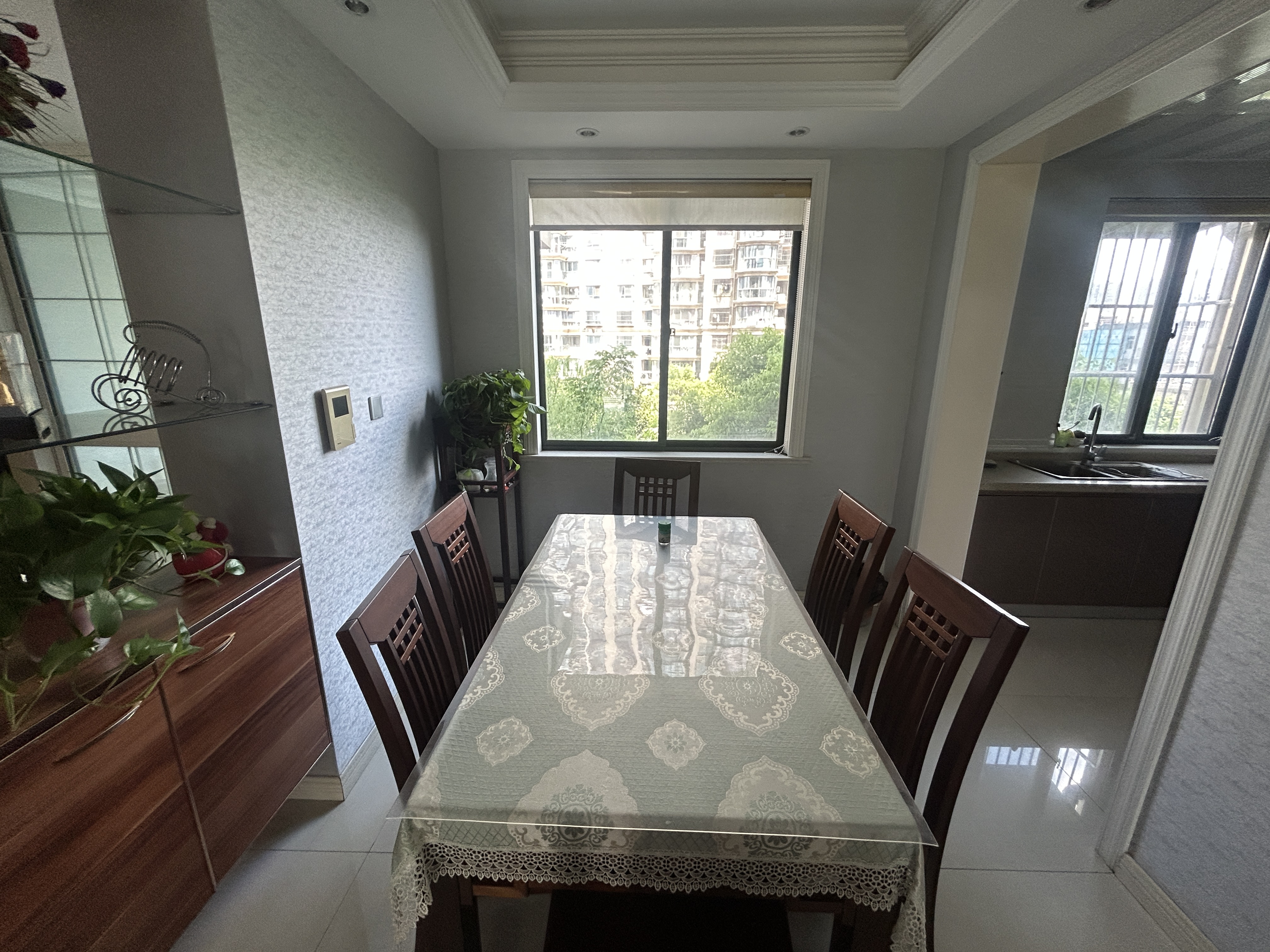恒生汇金苑 4室2厅2卫 143.58m²