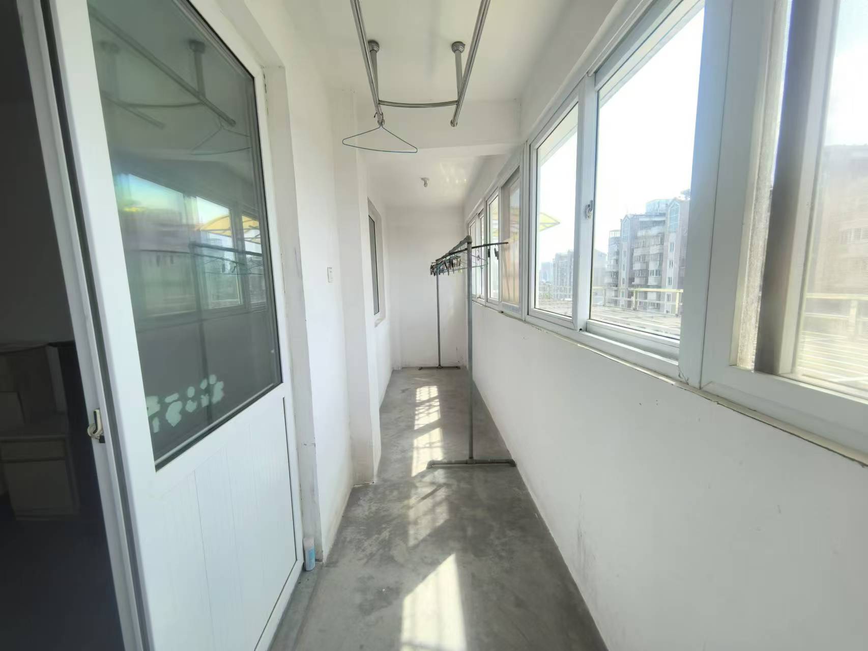 和谐汇景新苑 3室2厅1卫 139m&sup2;