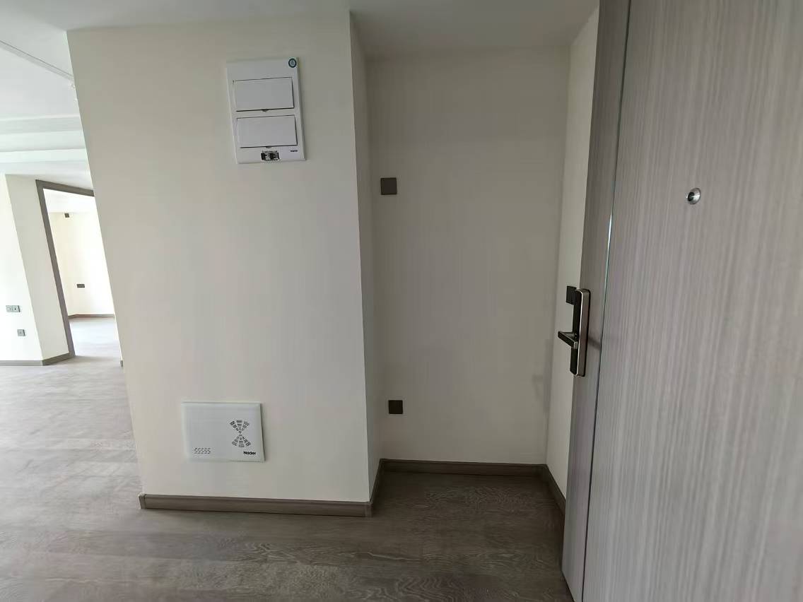 万科未来之光 3室2厅2卫 124m&sup2;