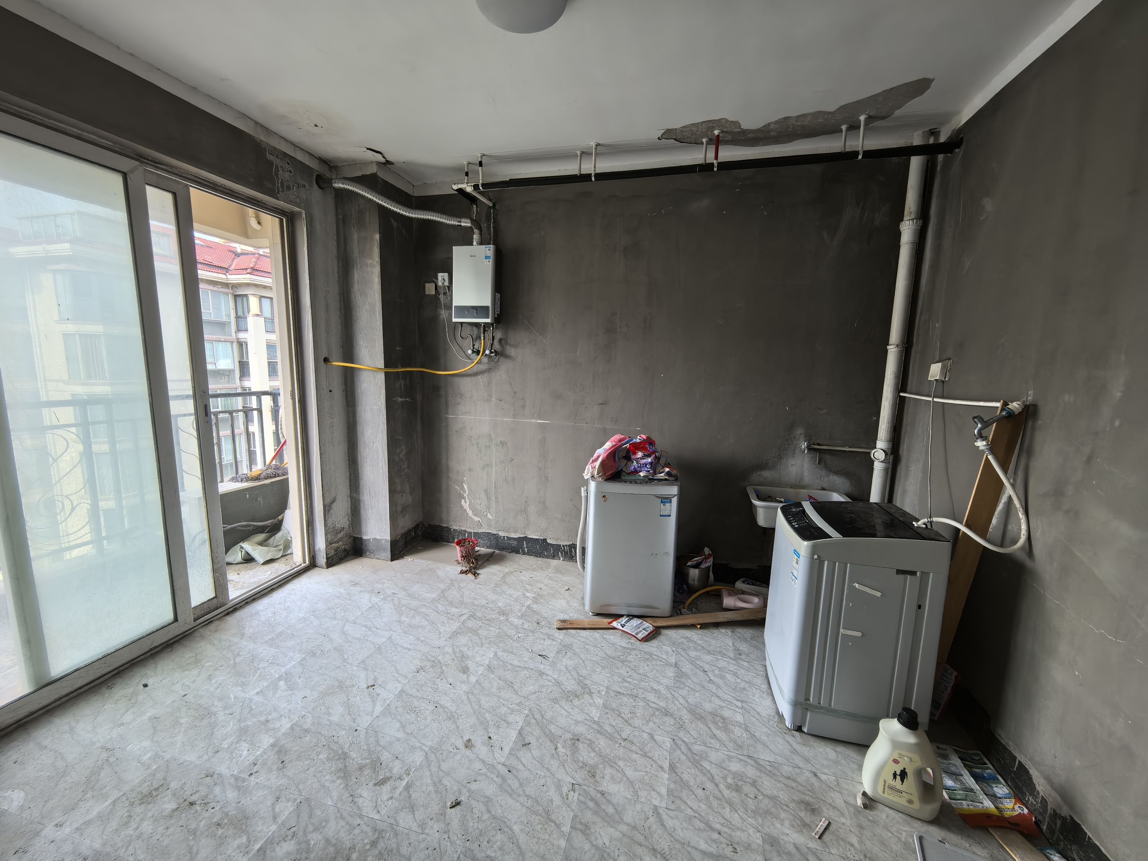 优山美地花园南区 5室2厅2卫 331.00m&sup2;