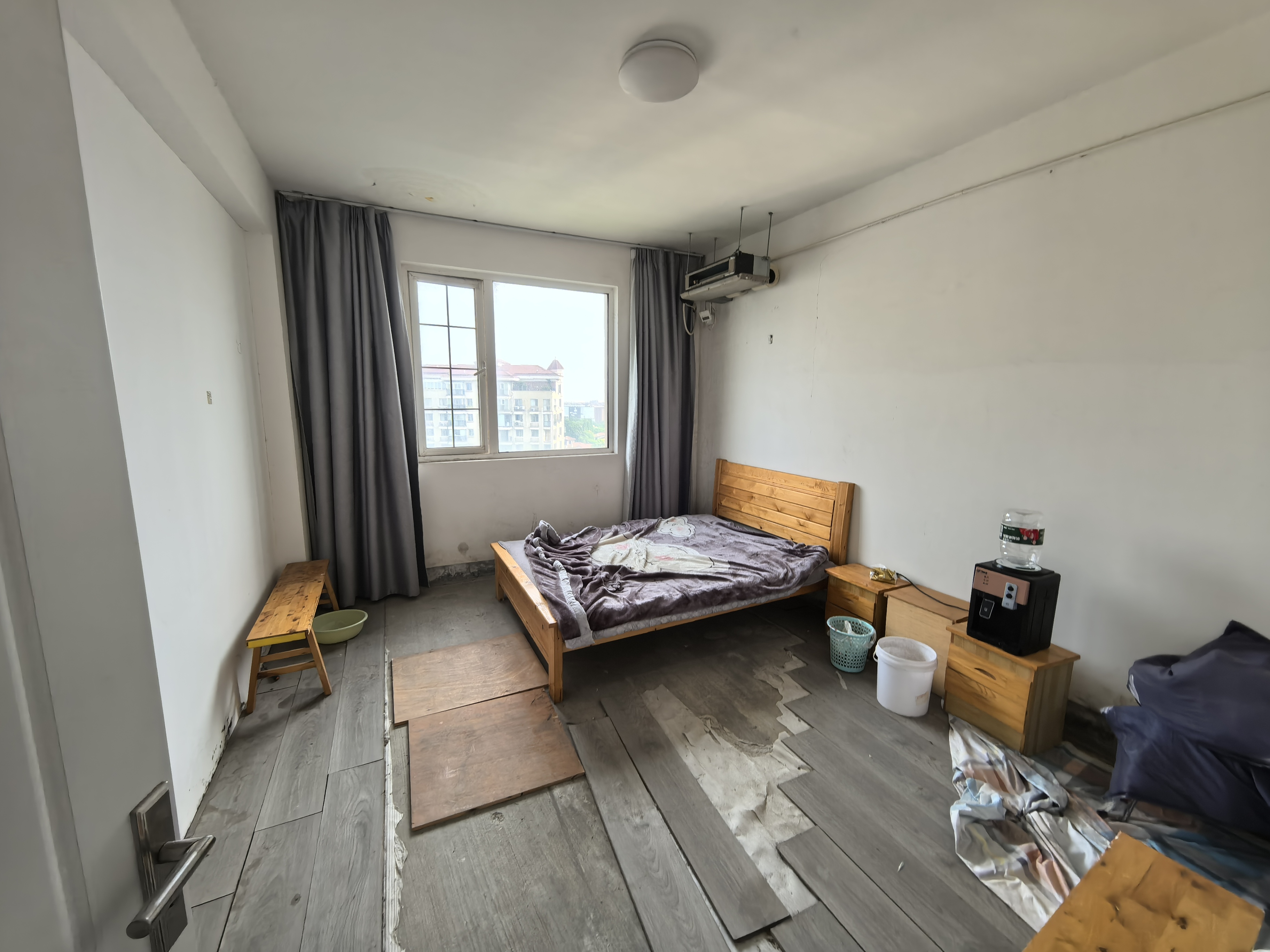 优山美地花园南区 5室2厅2卫 331.00m&sup2;