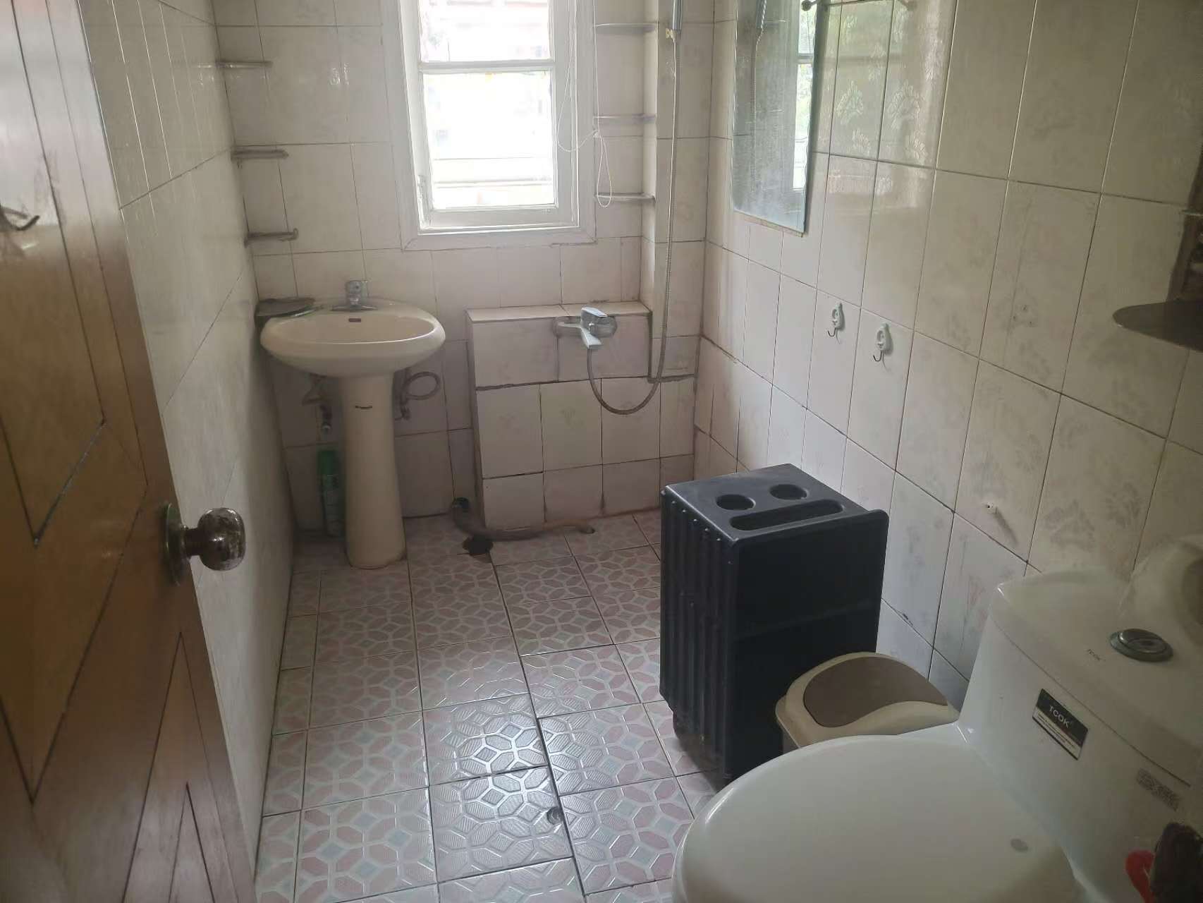 北濠桥东村 2室1厅1卫 80m&sup2;
