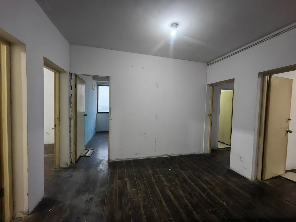 融悦华庭 3室2厅2卫 129m²