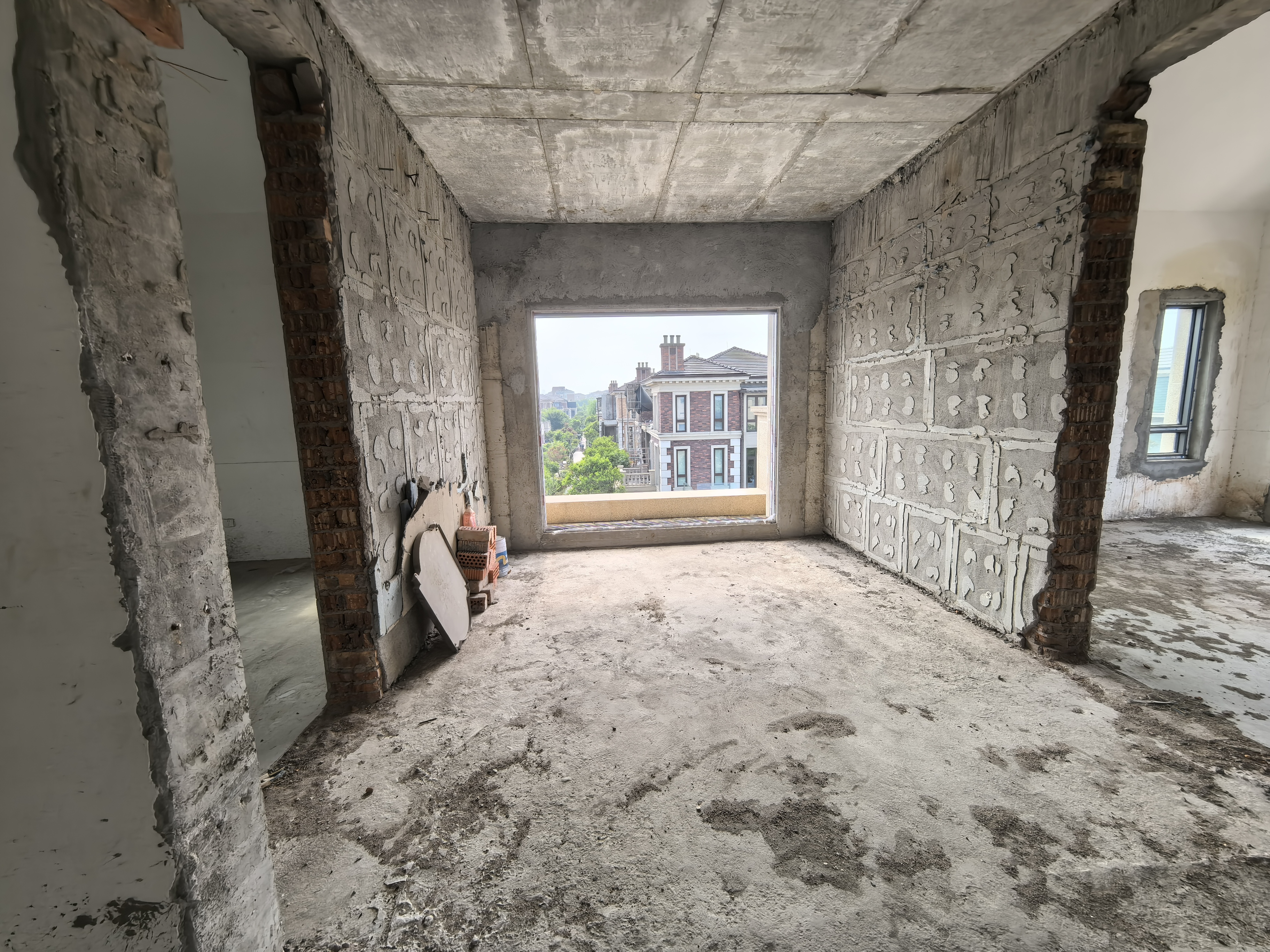 顺发御园 5室2厅3卫 371m&sup2;