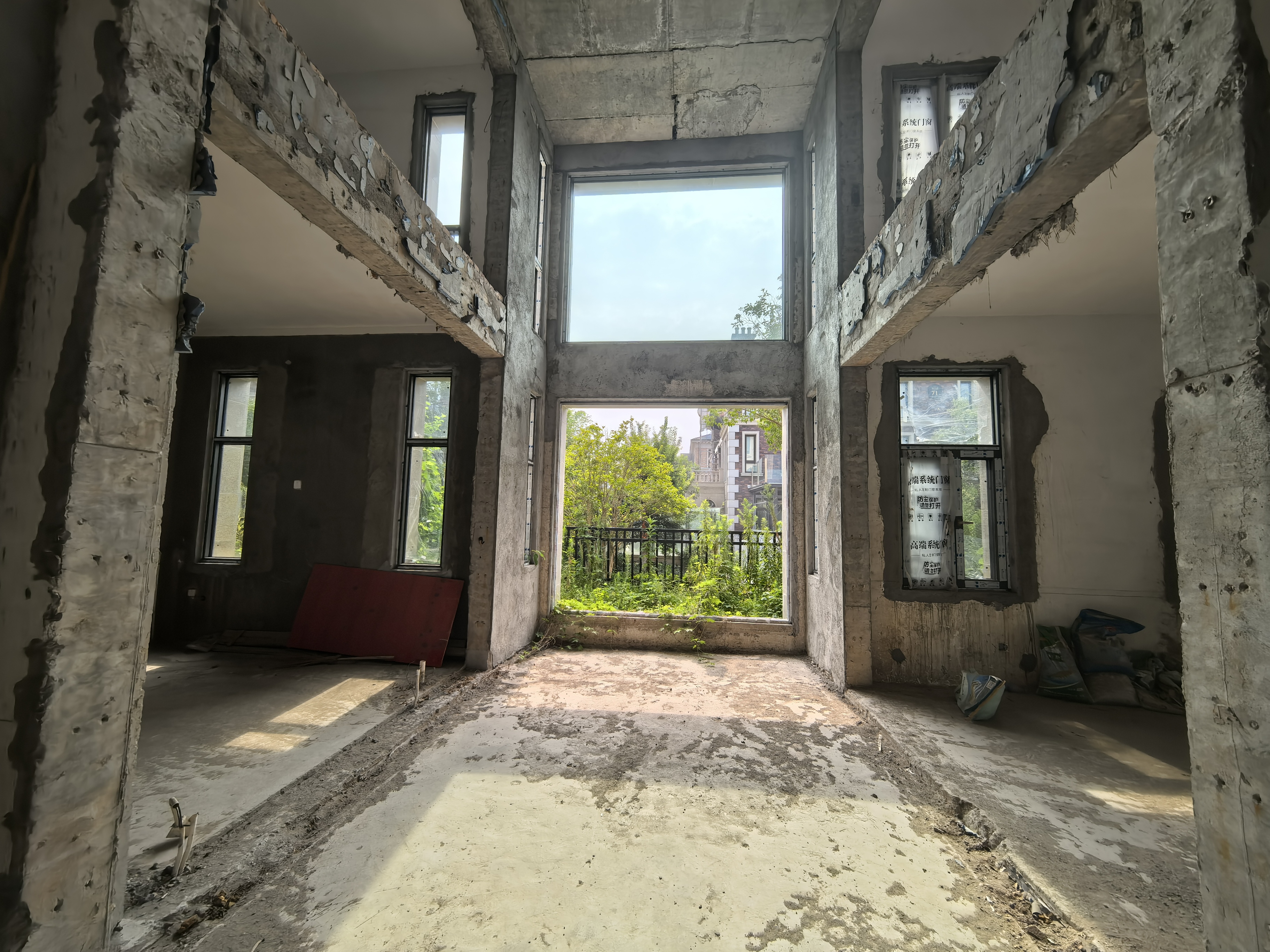 顺发御园 5室2厅3卫 371m&sup2;