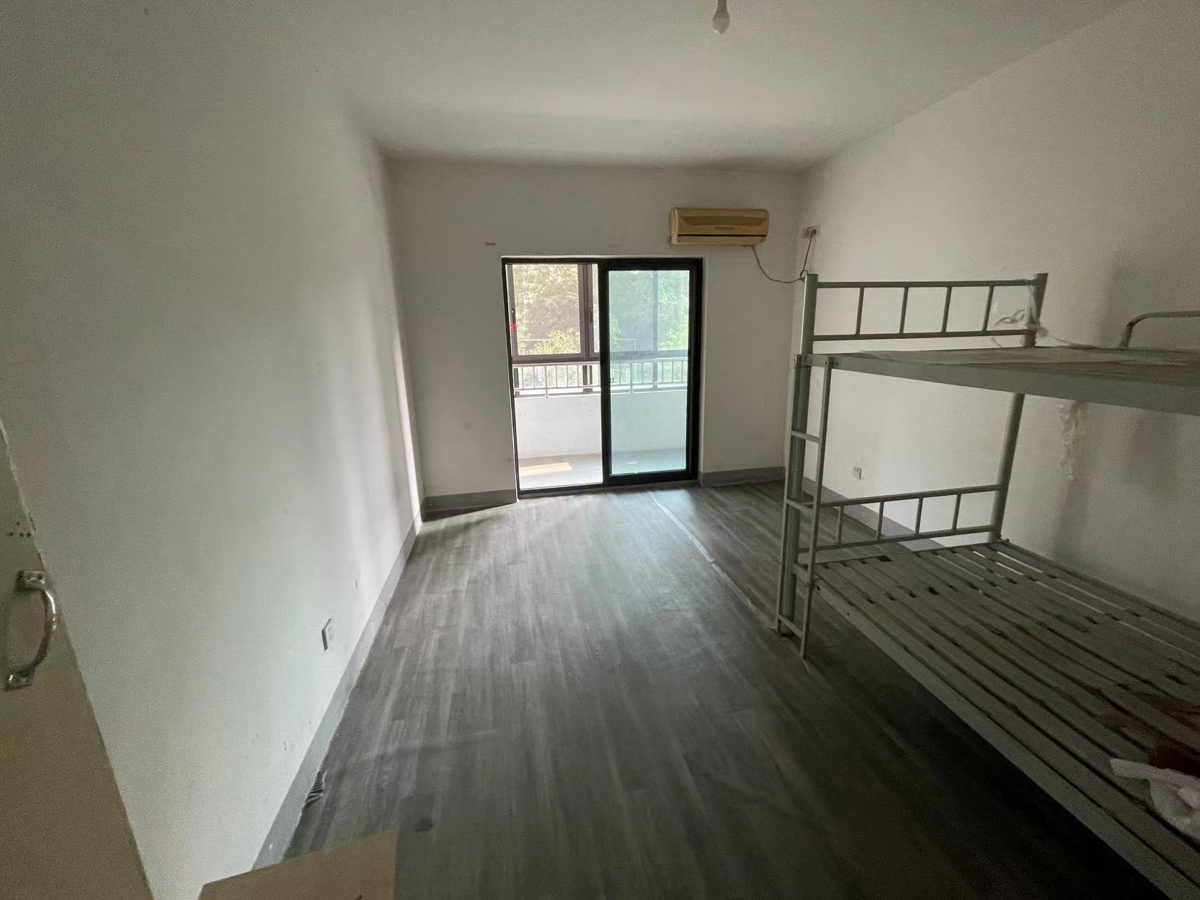 观阳名邸 3室2厅1卫 134m&sup2;