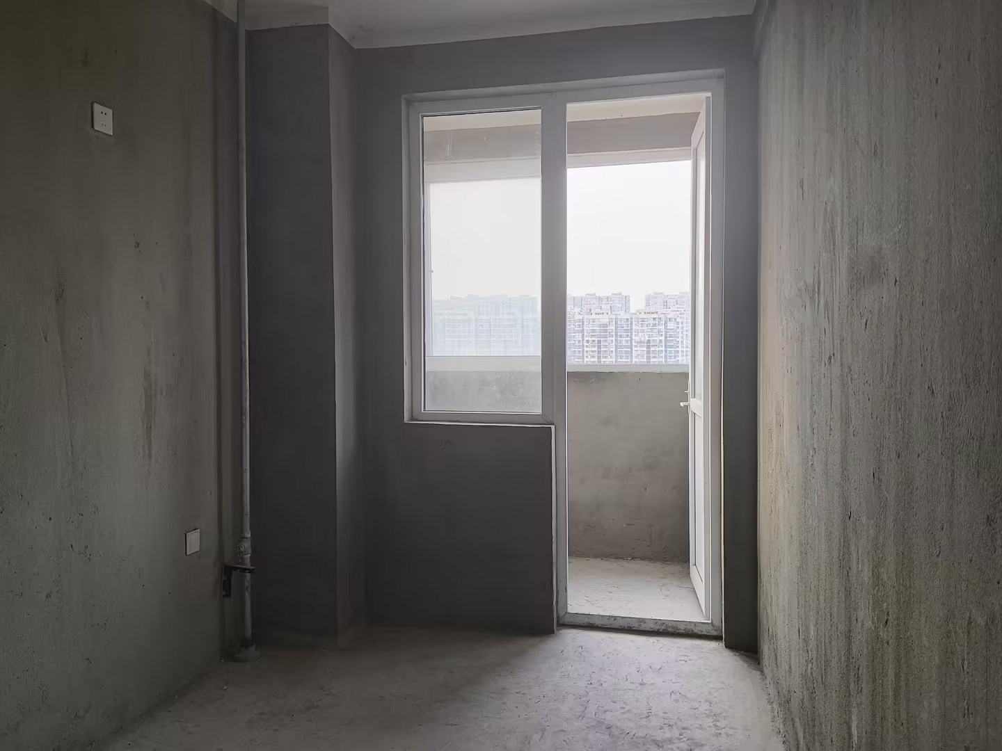 江海佳苑 3室2厅2卫 143m&sup2;