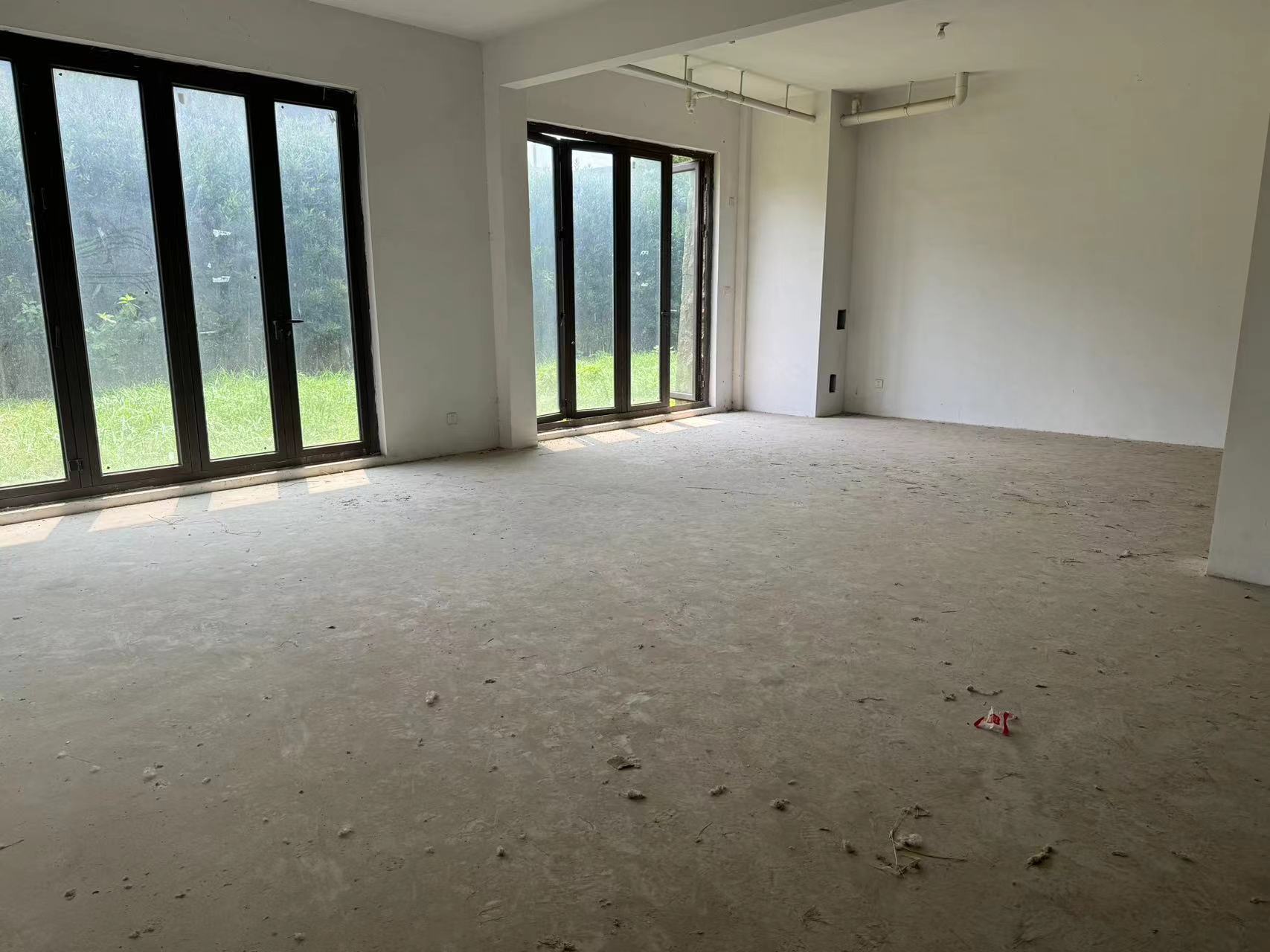 南通别业 5室2厅4卫 586.35m²