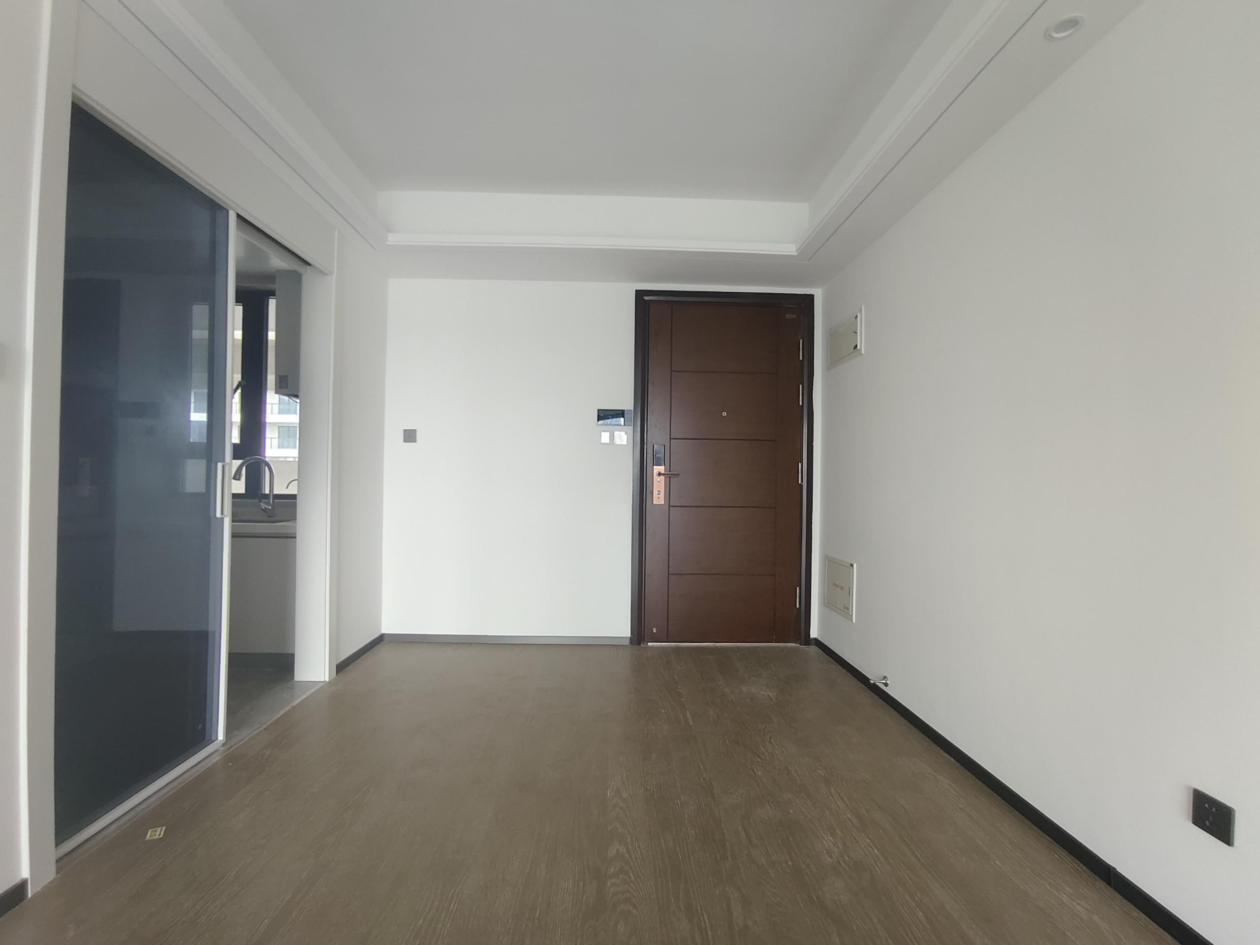 碧桂园公园星荟 3室2厅1卫 102m²