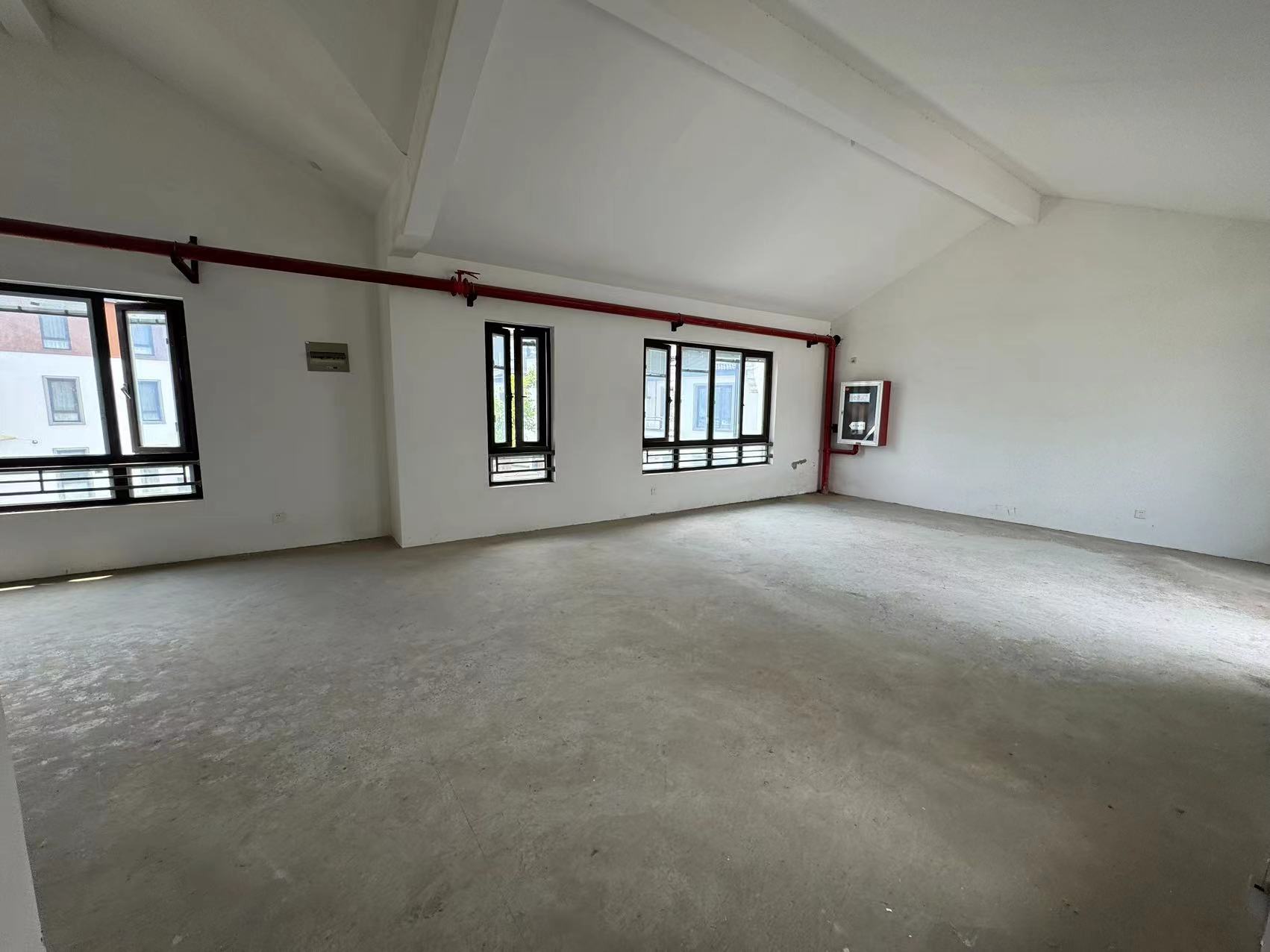 九间堂山居 4室2厅2卫 221m²