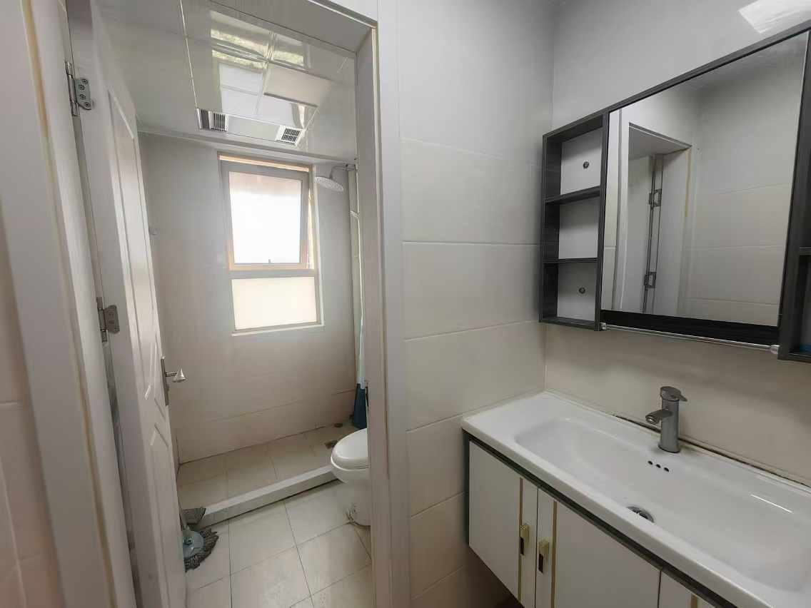 恒盛豪庭 3室2厅2卫 133.00m&sup2;