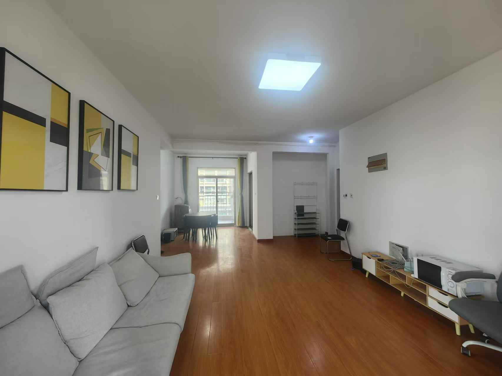 恒盛豪庭 3室2厅2卫 133.00m&sup2;