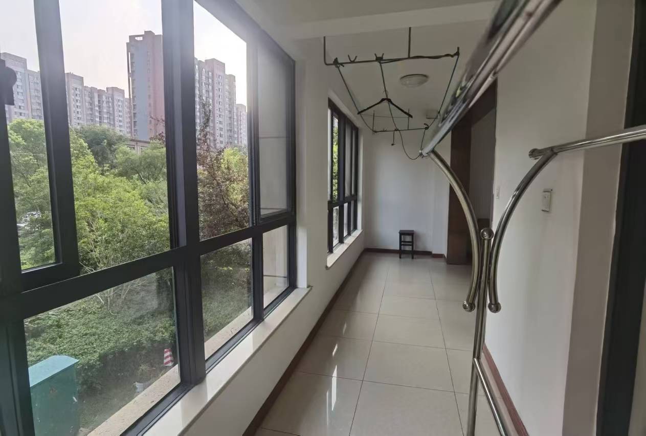 沙家圩花苑 3室2厅2卫 138m&sup2;