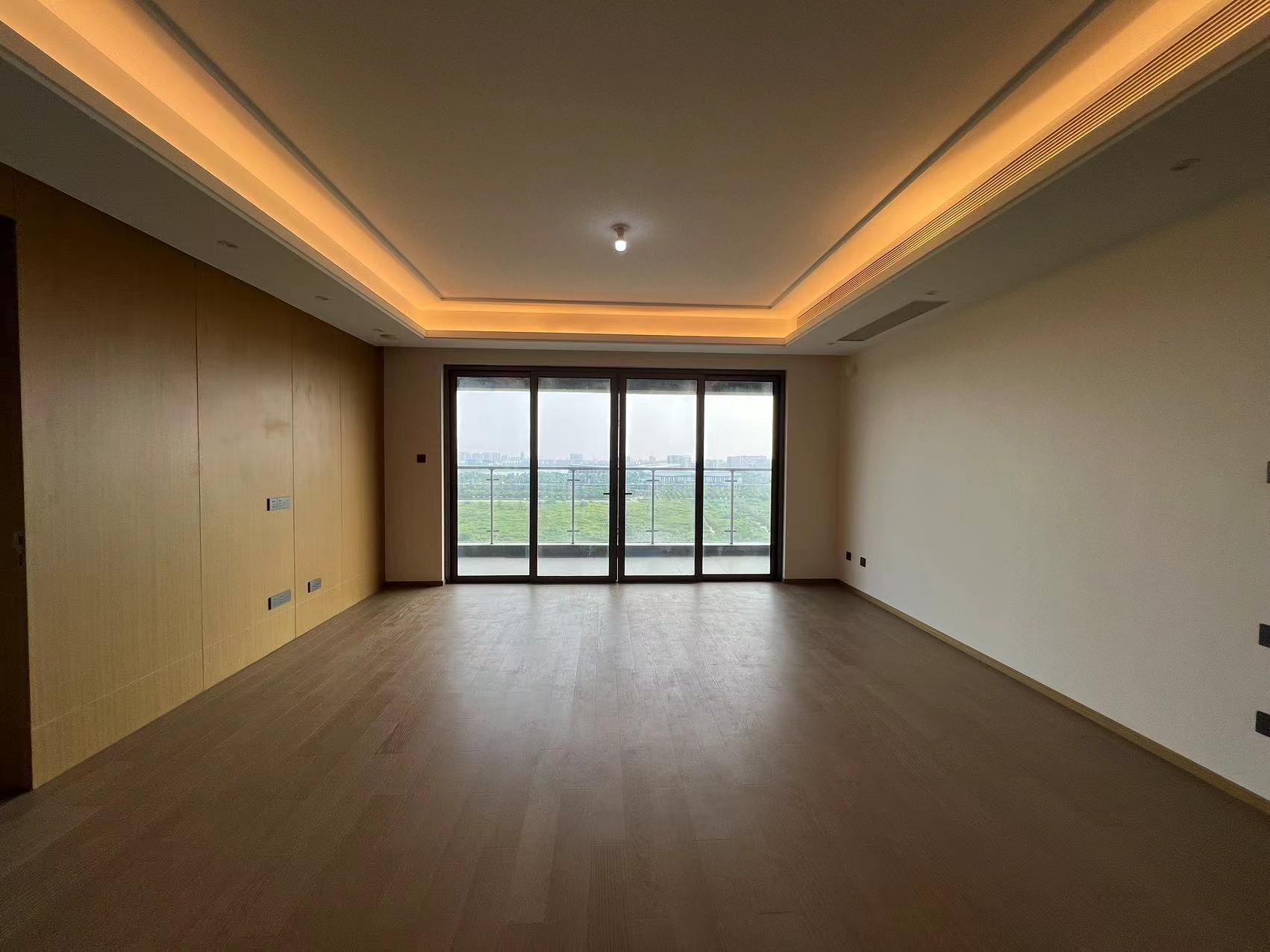 仁恒公园世纪 4室2厅2卫 134.96m²