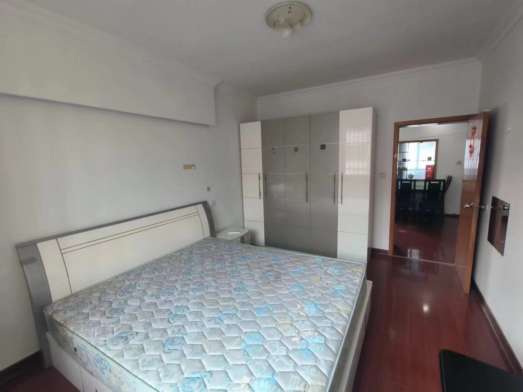 光明西村 2室1厅1卫 70m&sup2;