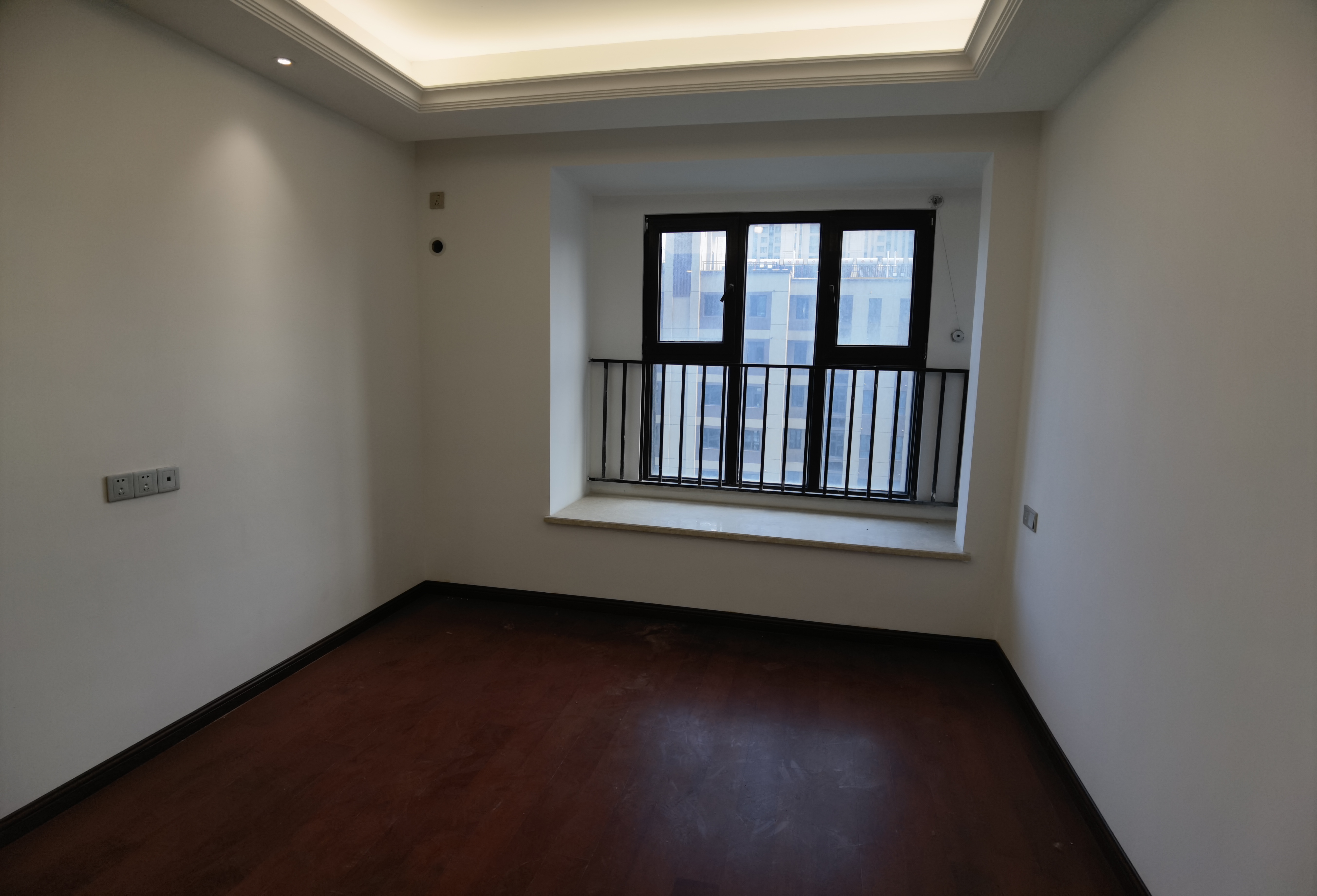 富力院士廷 3室2厅2卫 109m&sup2;