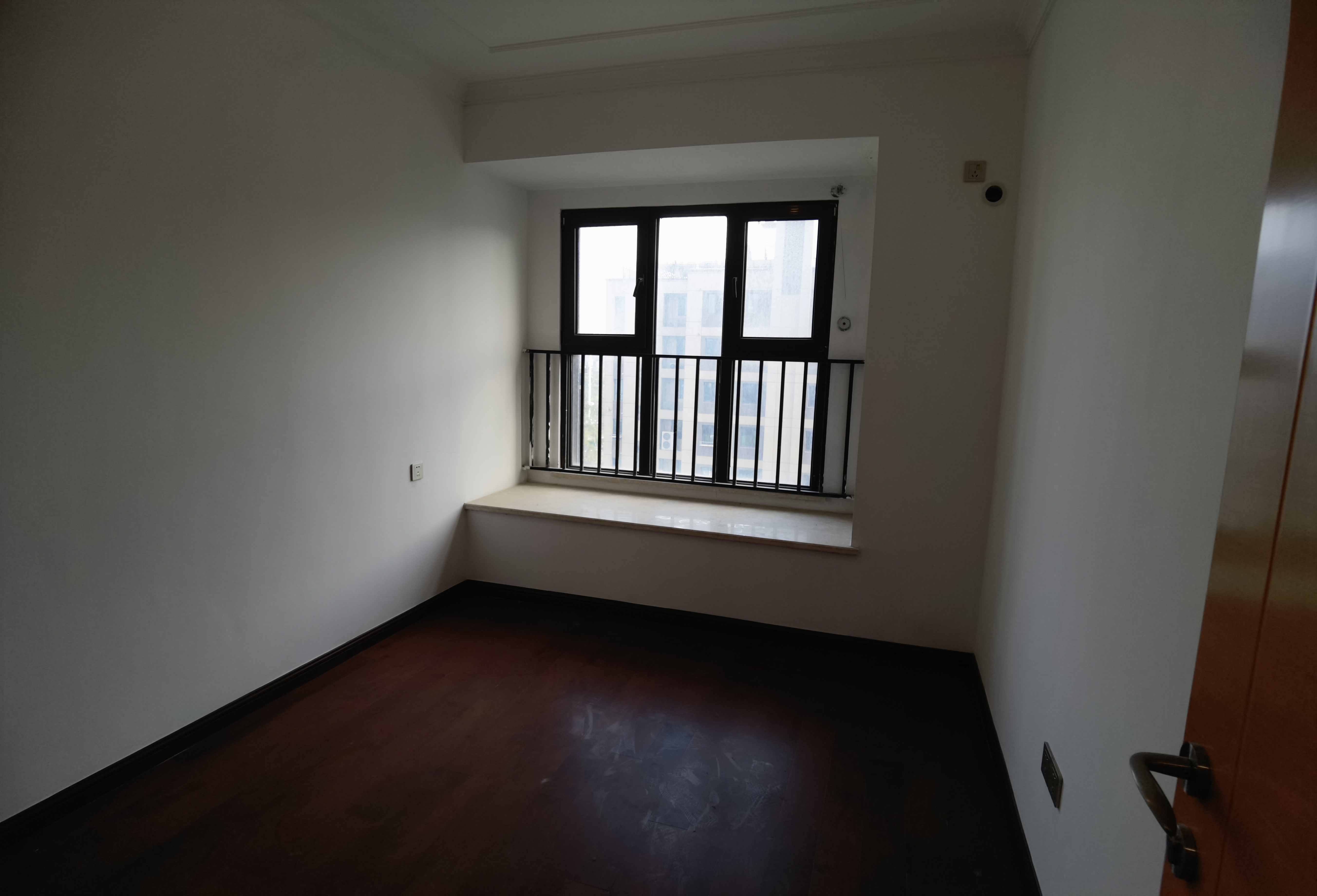 富力院士廷 3室2厅2卫 109m&sup2;