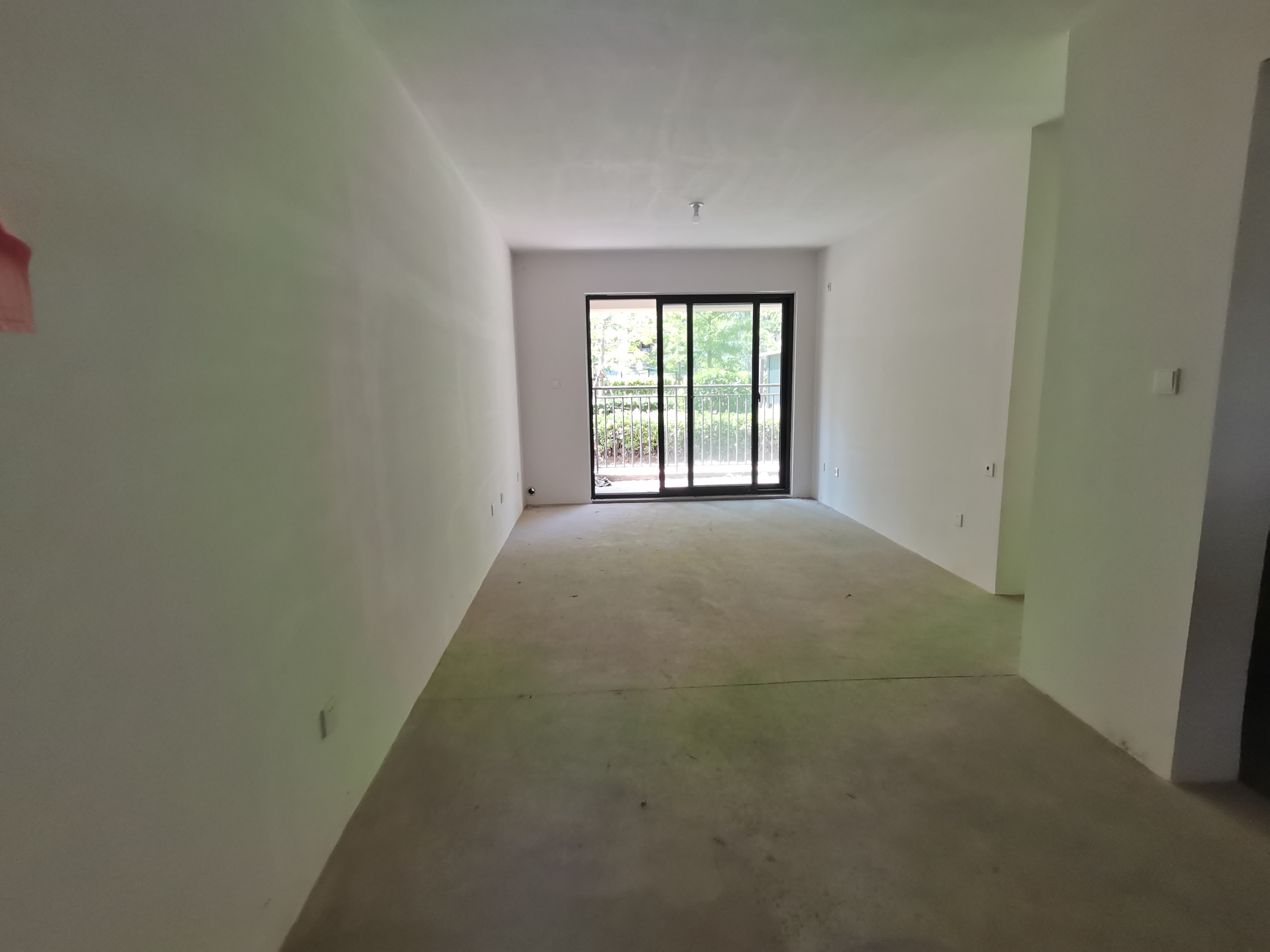 卓越华宸世纪 3室2厅1卫 96m²