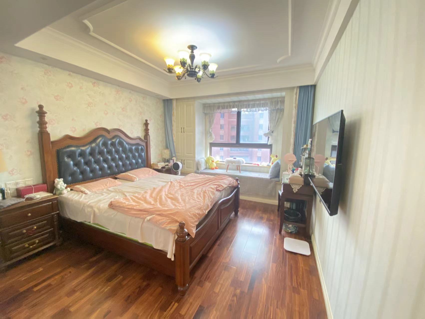 万濠星城 3室2厅1卫 128.40m&sup2;