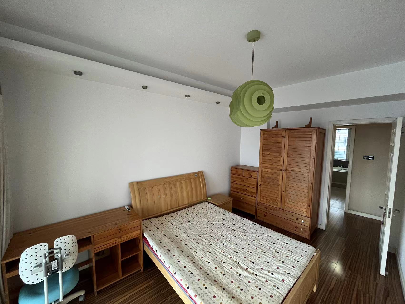 濠河名邸 3室2厅2卫 160m&sup2;