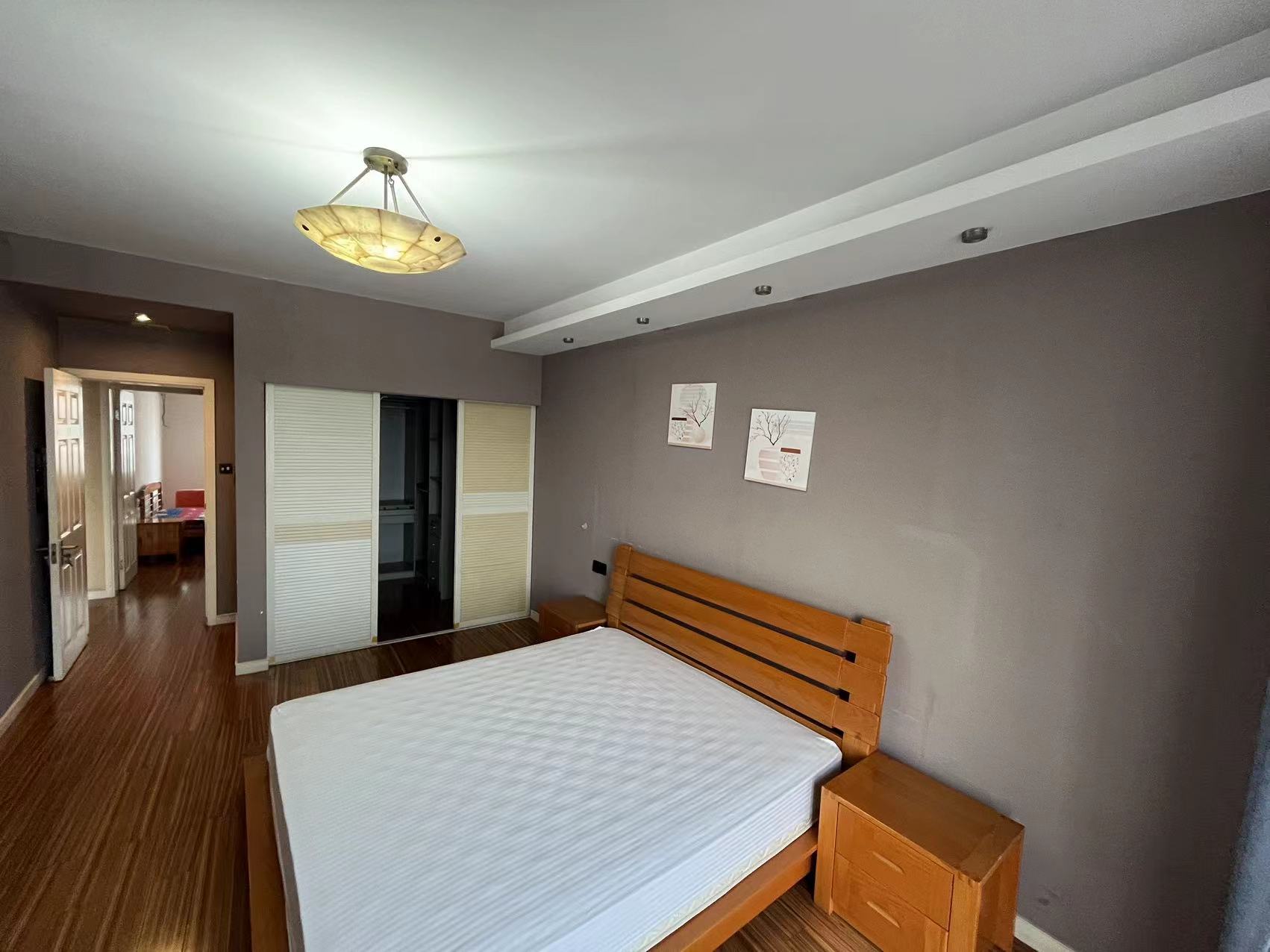 濠河名邸 3室2厅2卫 160m&sup2;