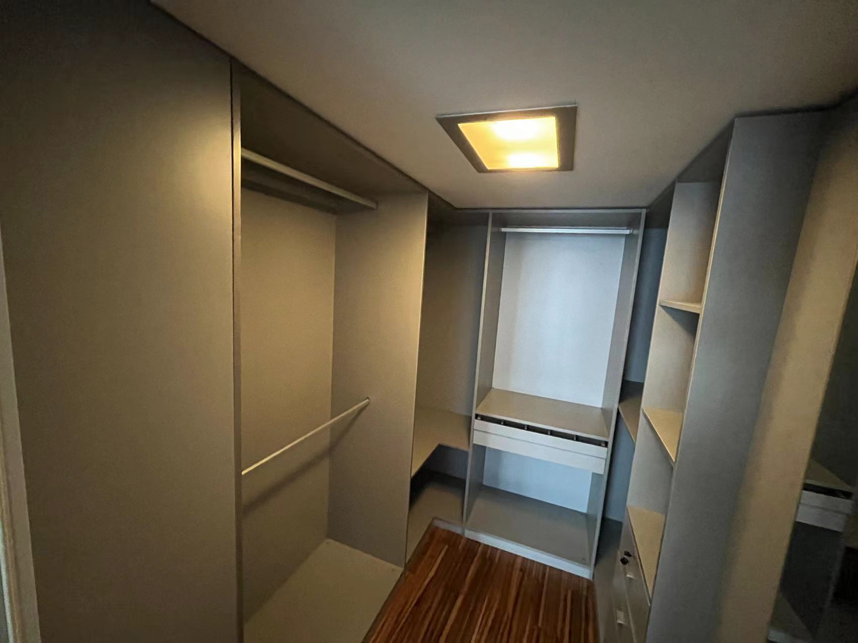 濠河名邸 3室2厅2卫 160m&sup2;