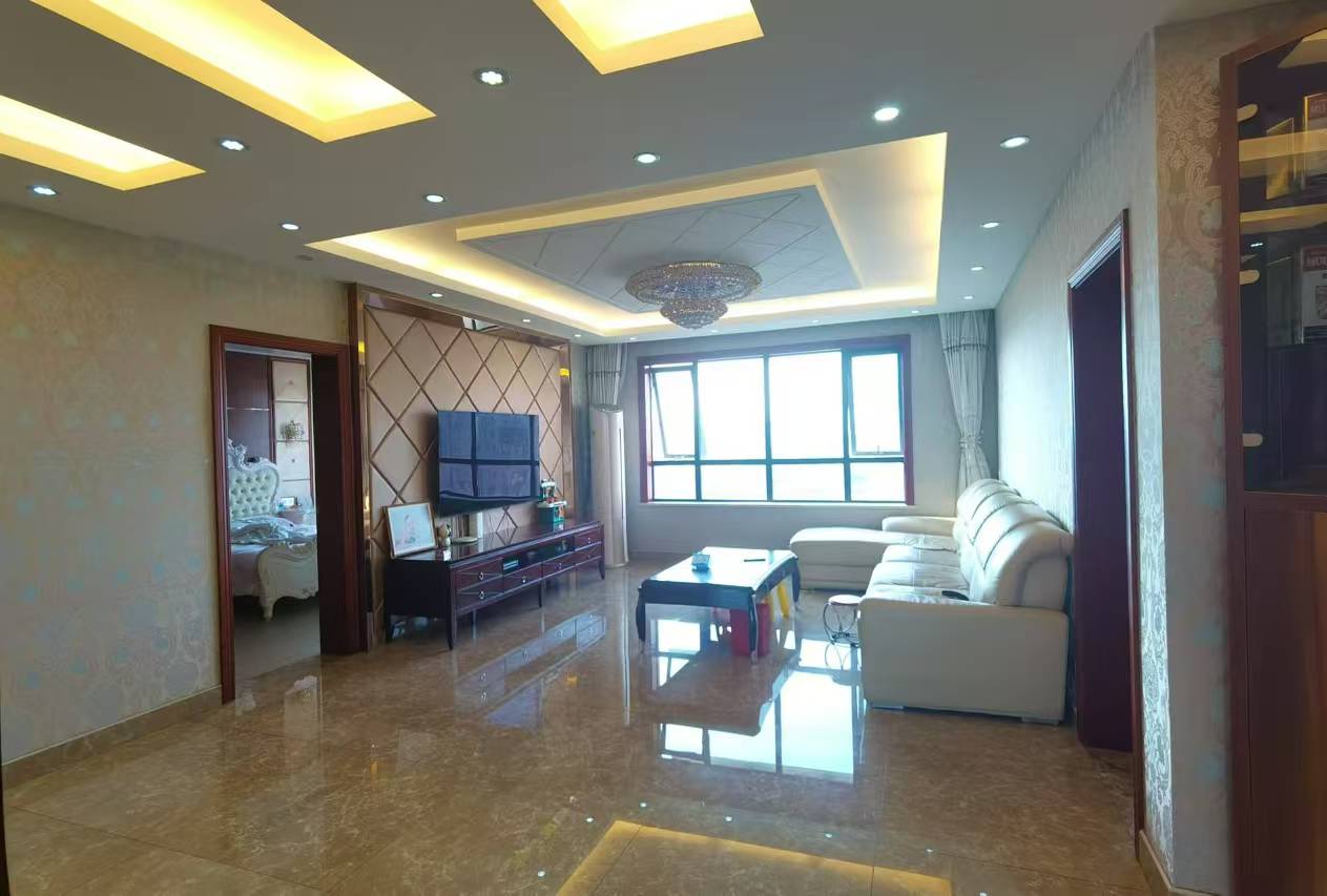 中港城 3室2厅2卫 129.88m&sup2;