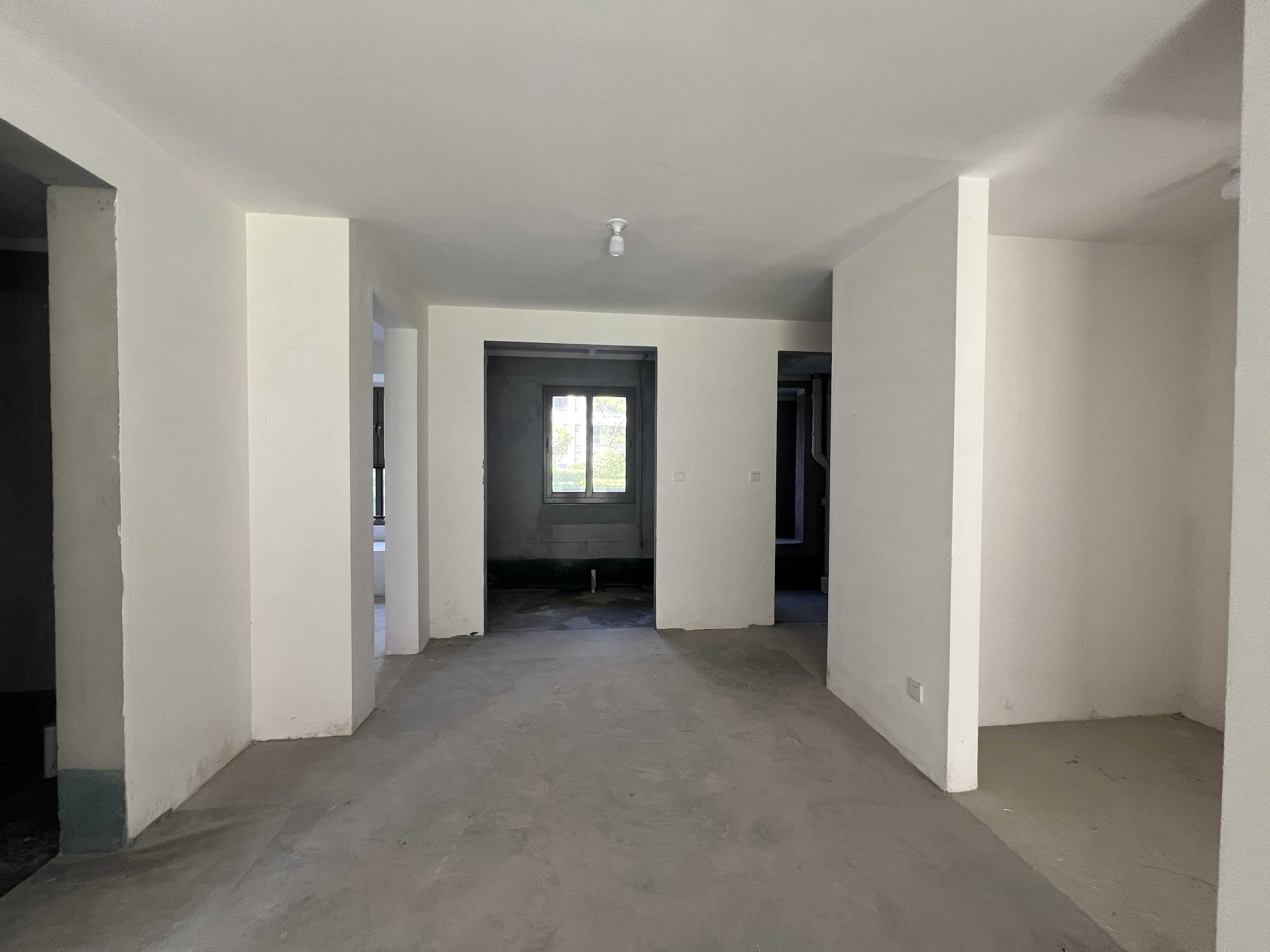 融创荣润&middot;玖樟台 3室2厅2卫 99m&sup2;