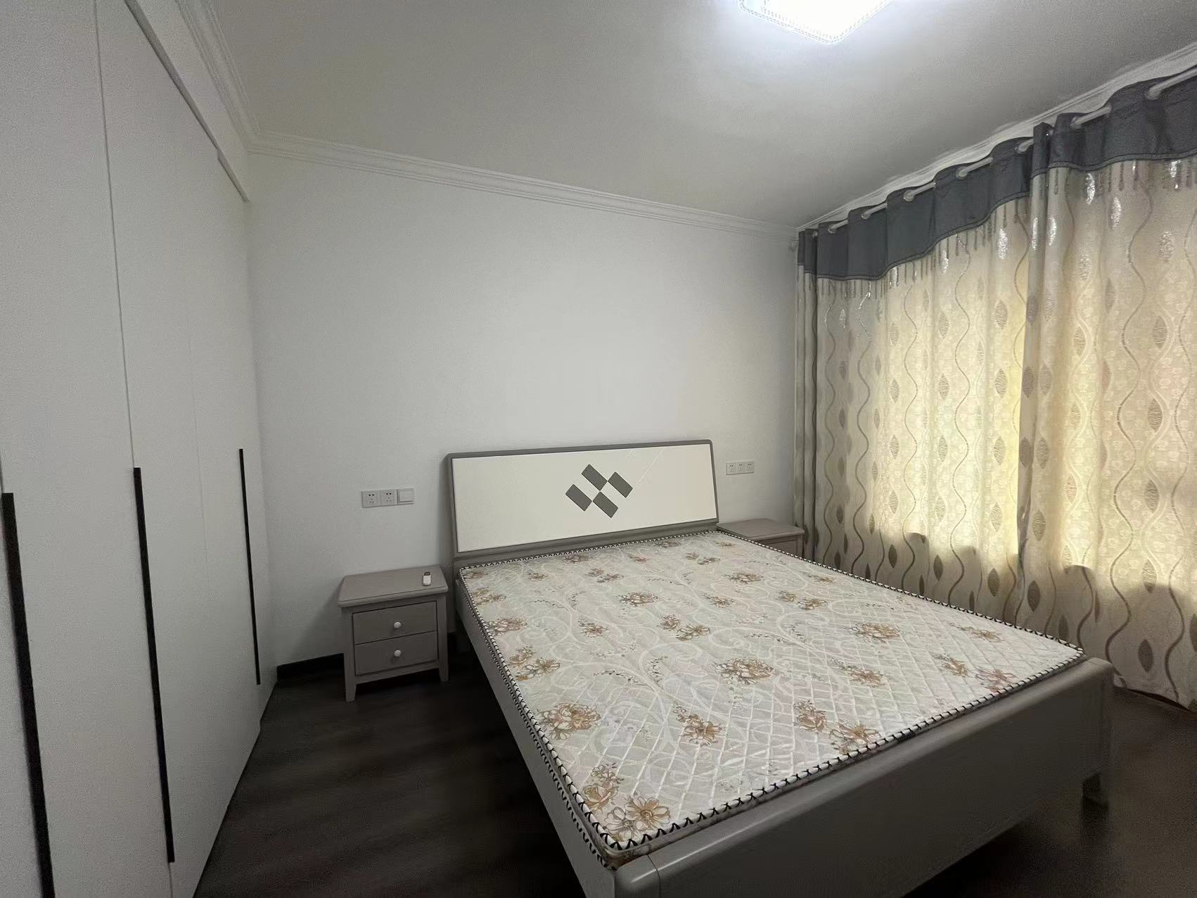 景瑞望府 3室2厅2卫 125m&sup2;